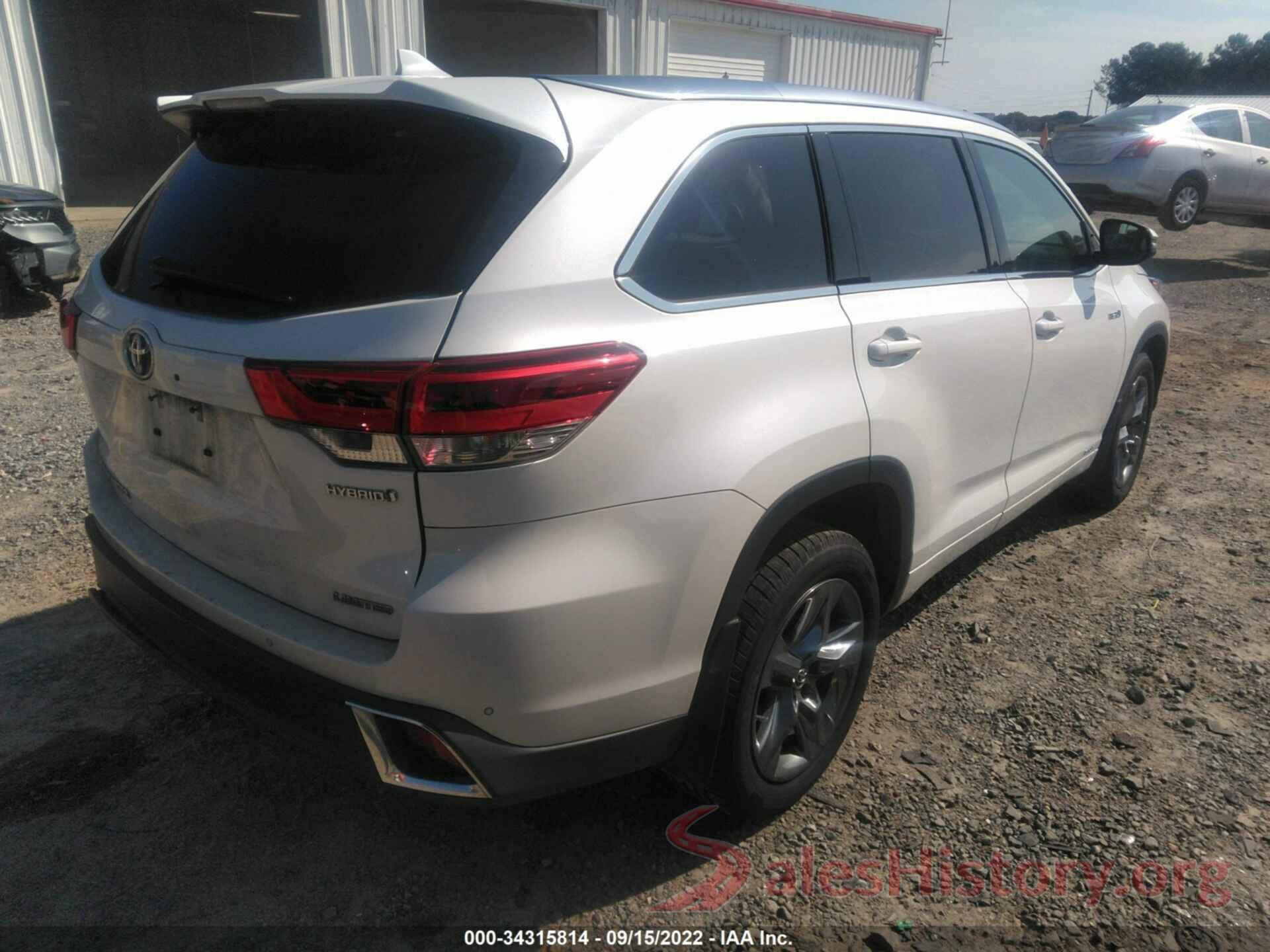 5TDDGRFHXHS021784 2017 TOYOTA HIGHLANDER