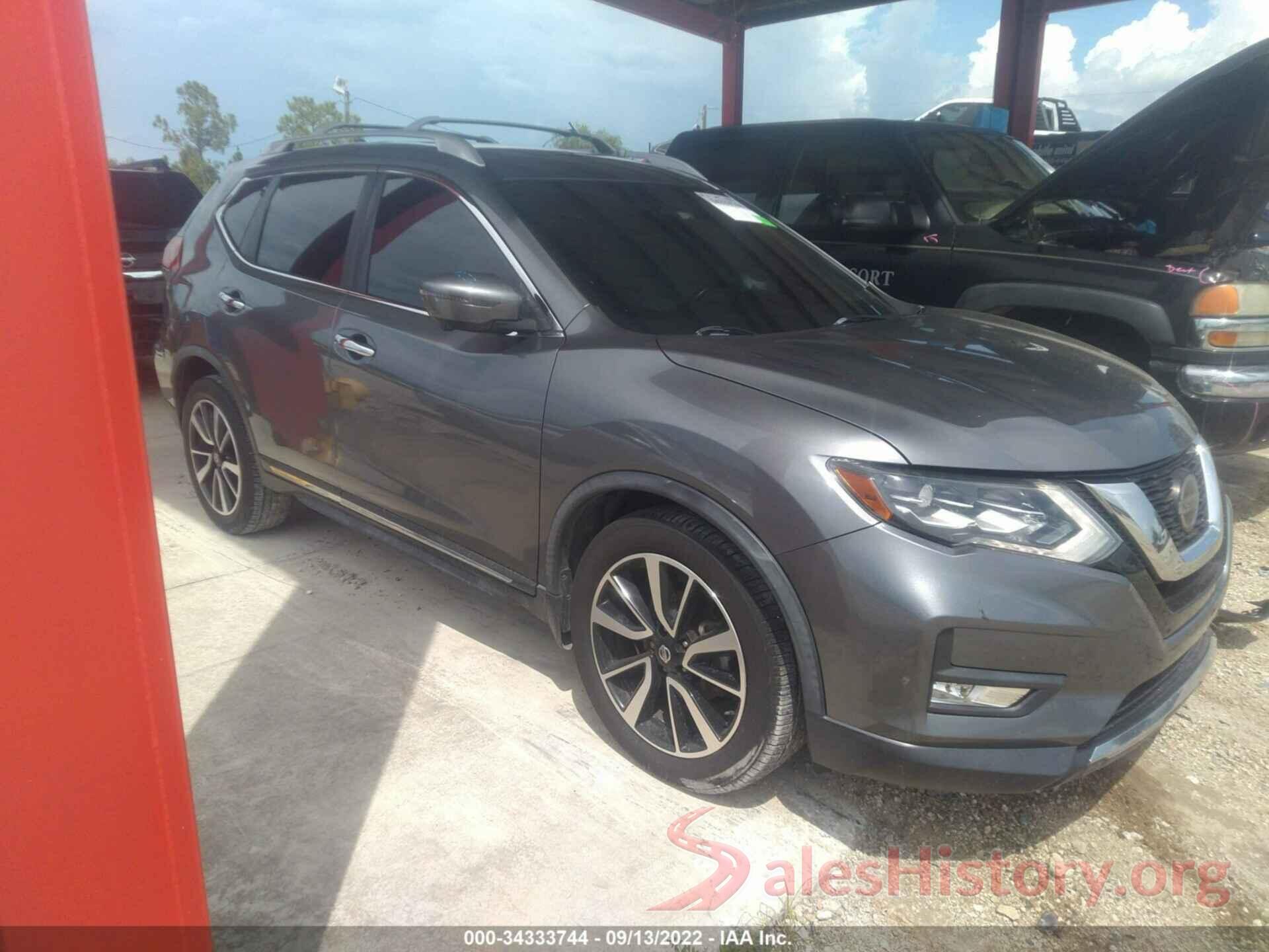 JN8AT2MT4JW465265 2018 NISSAN ROGUE