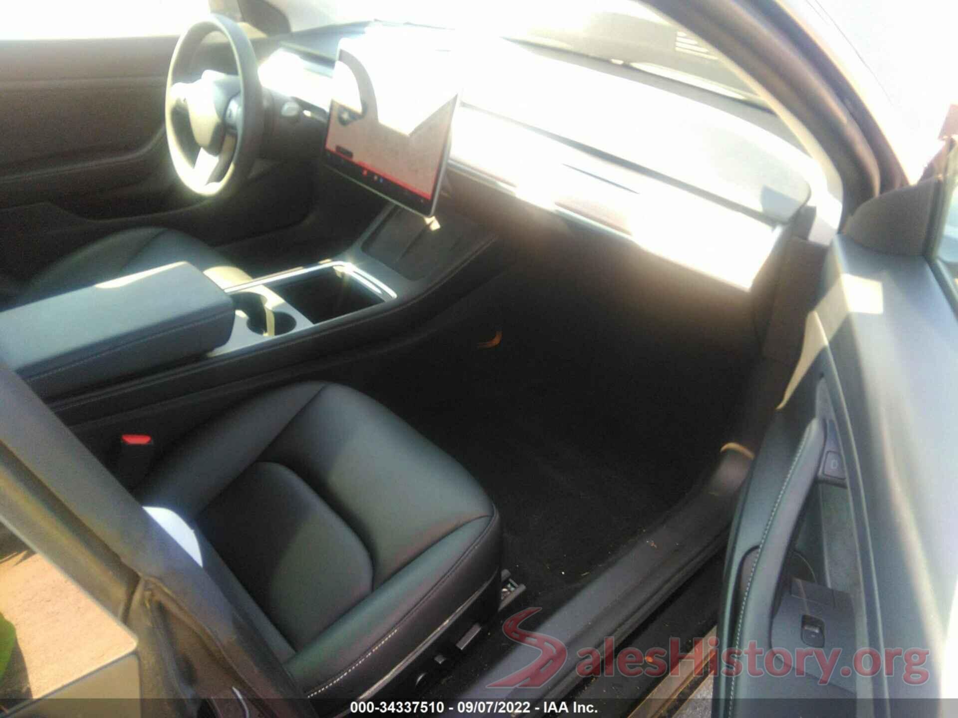 5YJ3E1EA6MF925699 2021 TESLA MODEL 3