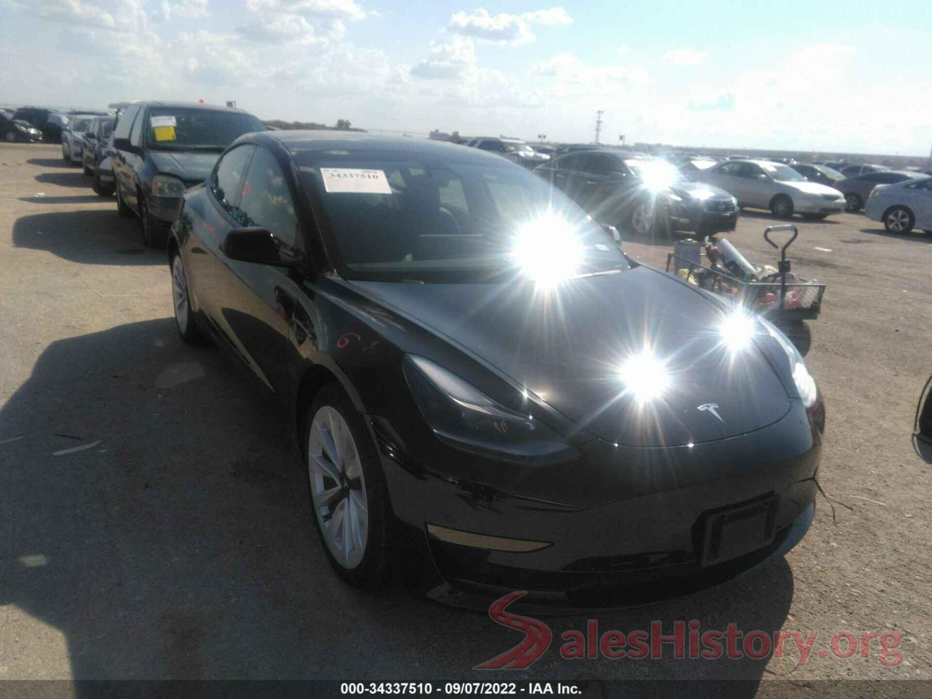 5YJ3E1EA6MF925699 2021 TESLA MODEL 3