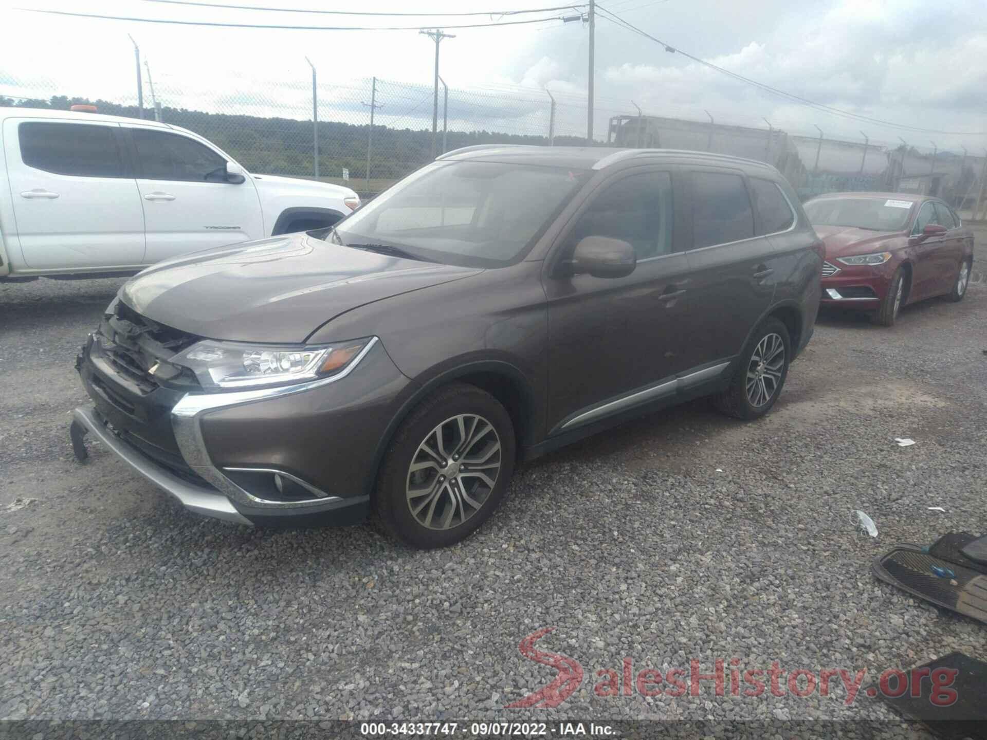 JA4AZ3A3XJZ071587 2018 MITSUBISHI OUTLANDER