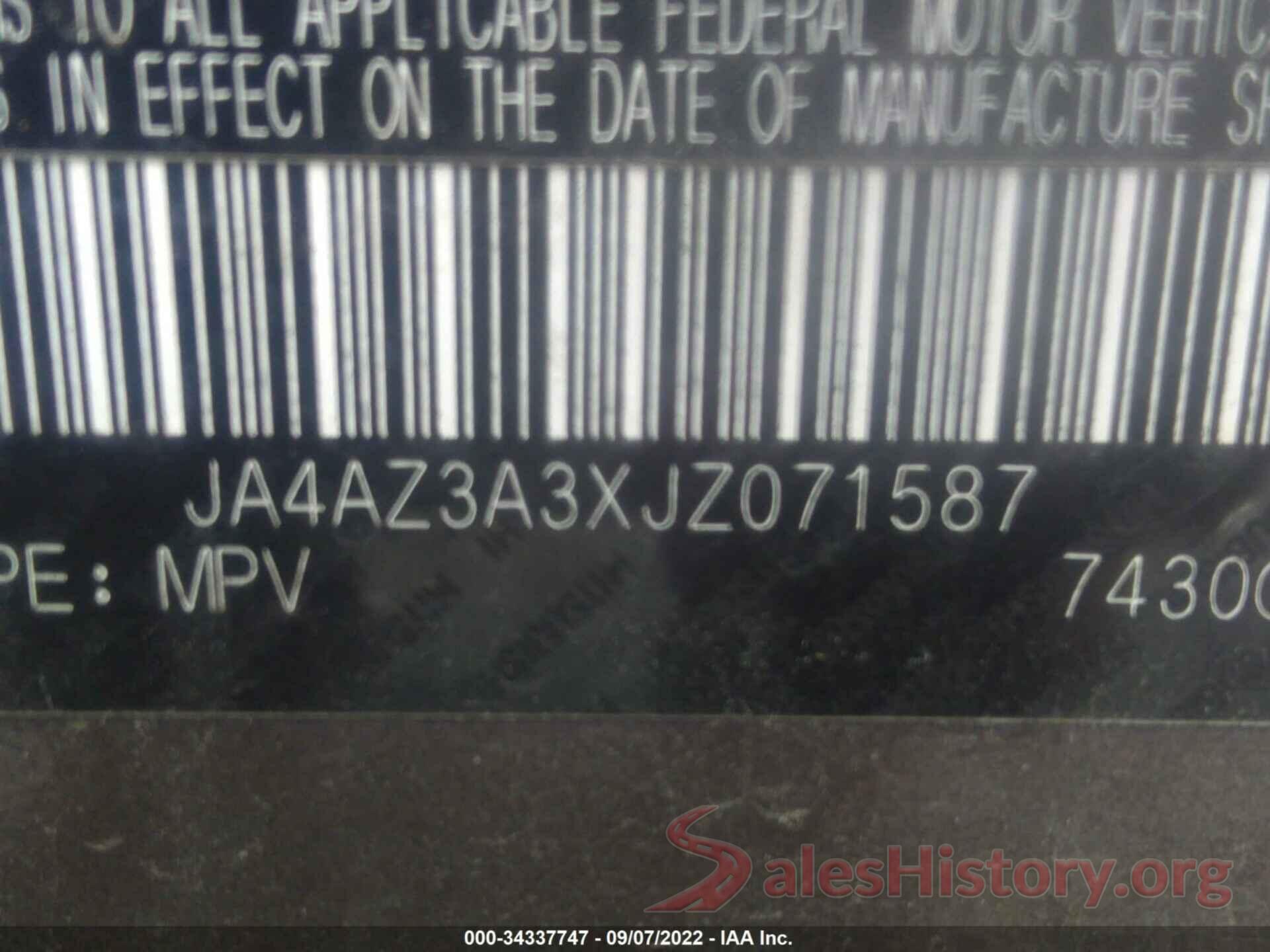 JA4AZ3A3XJZ071587 2018 MITSUBISHI OUTLANDER