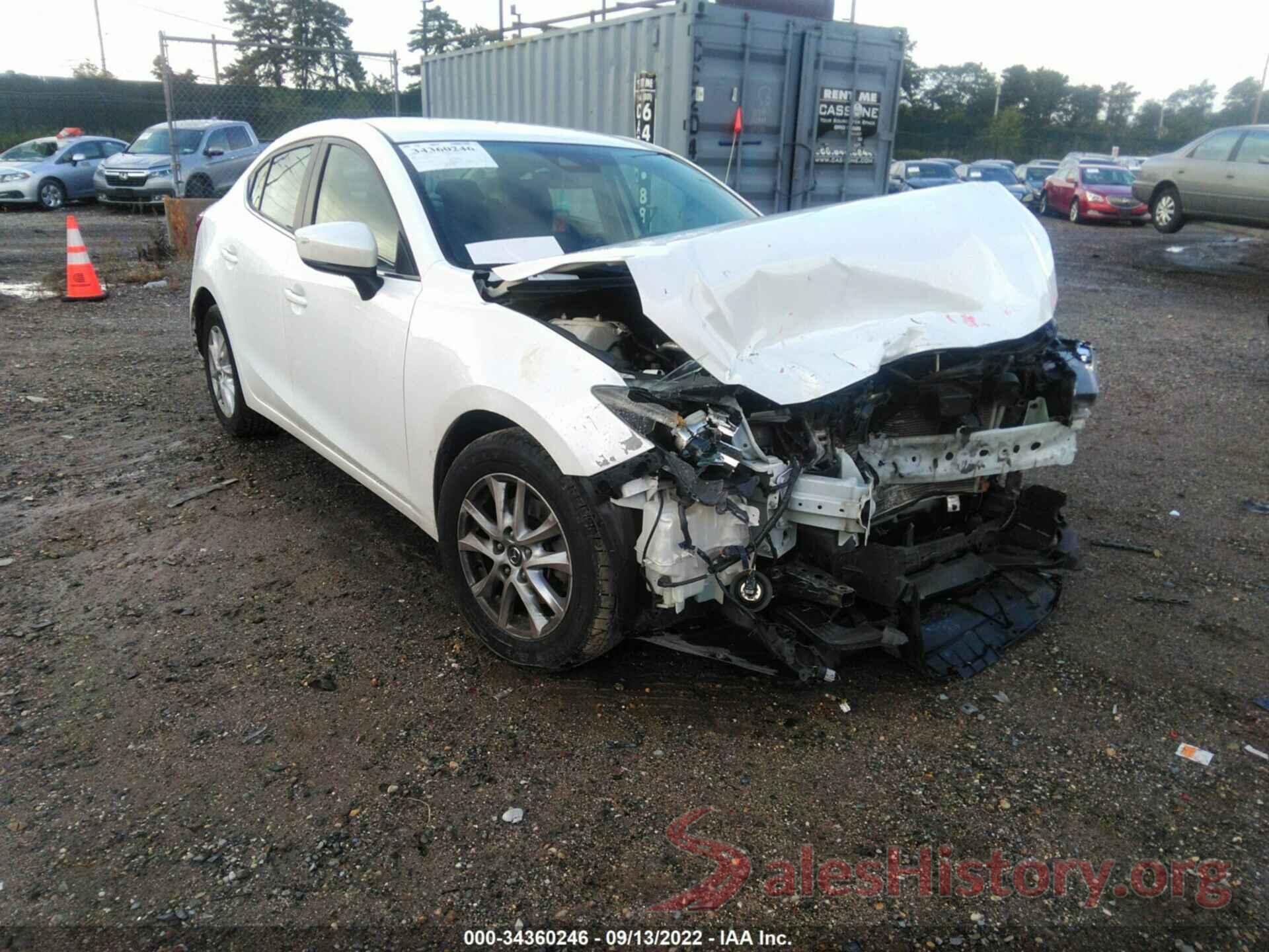 3MZBN1U73JM263571 2018 MAZDA MAZDA3 4-DOOR