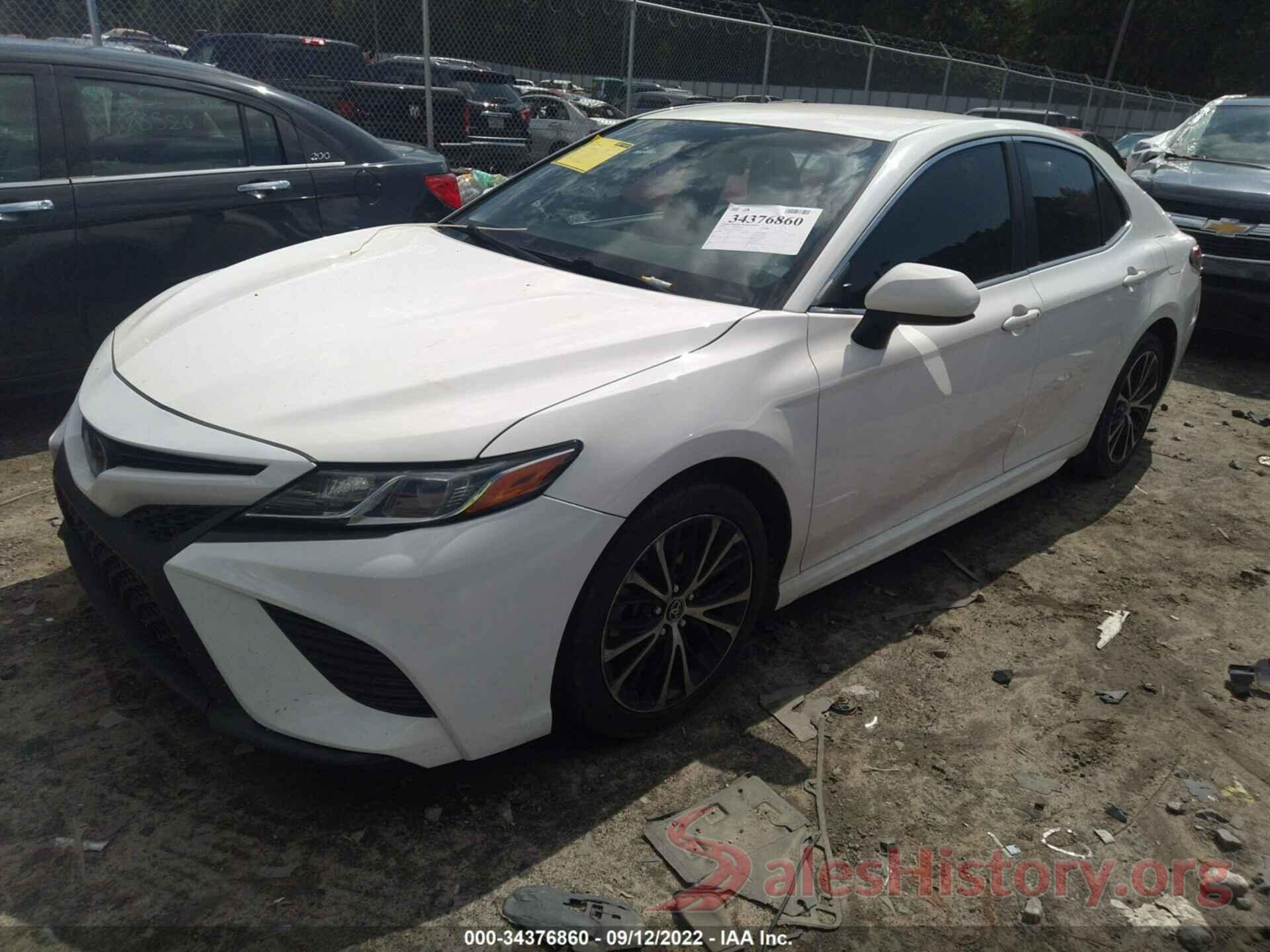 JTNB11HK8J3003239 2018 TOYOTA CAMRY