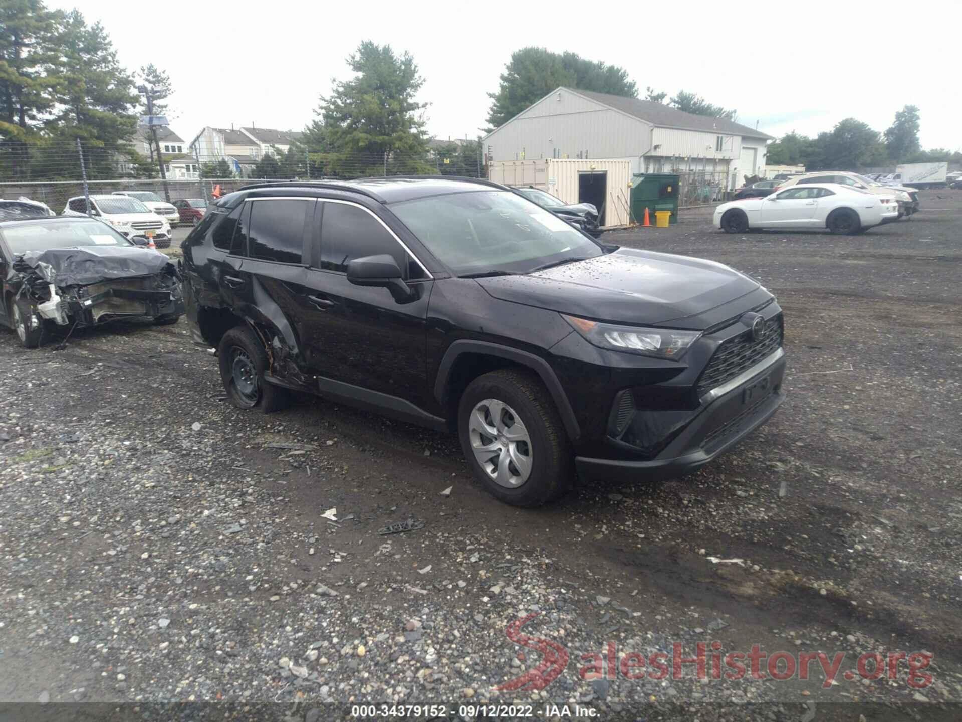 JTMF1RFV6KD008212 2019 TOYOTA RAV4