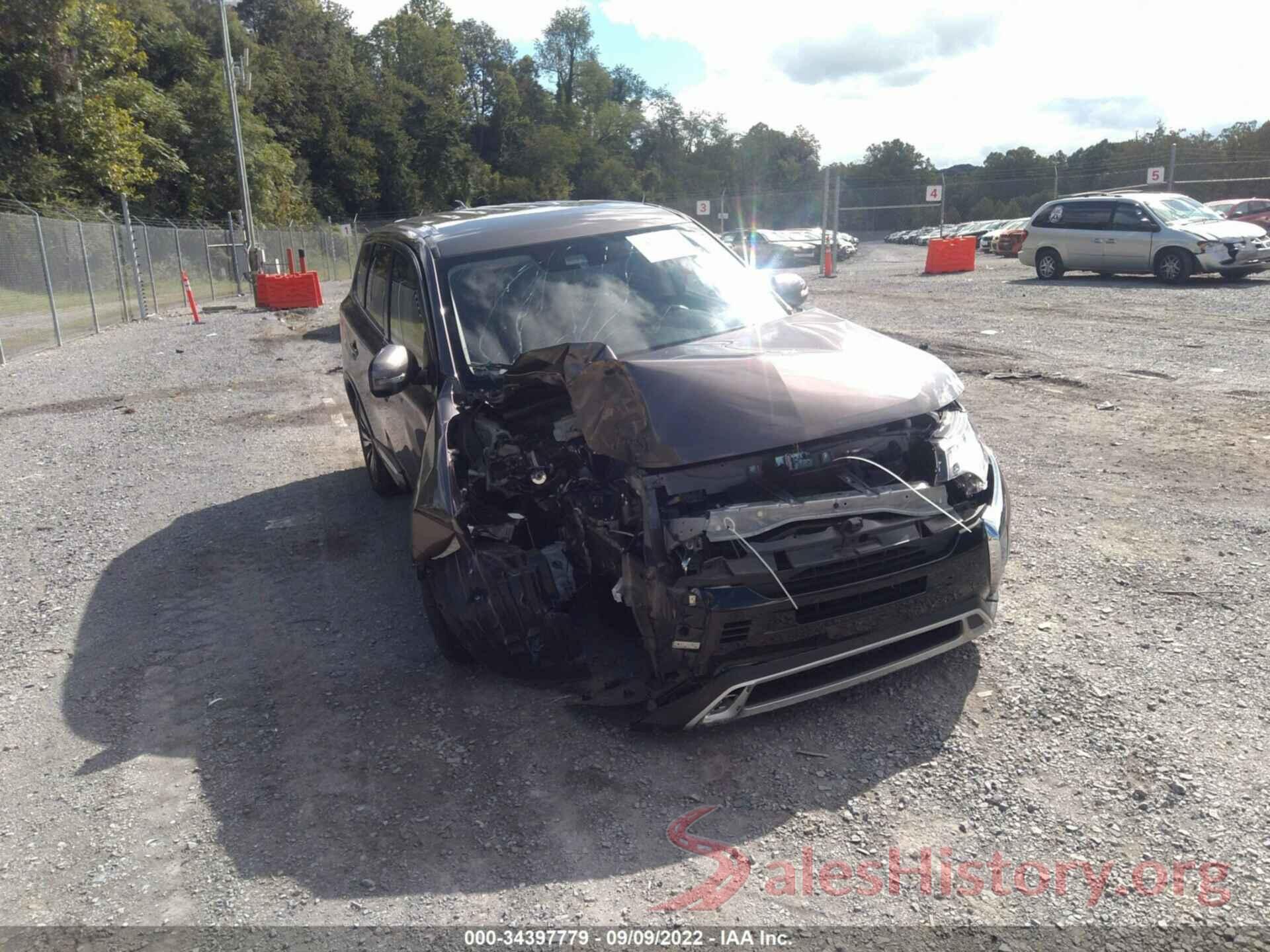 JA4AZ3A32LZ039591 2020 MITSUBISHI OUTLANDER