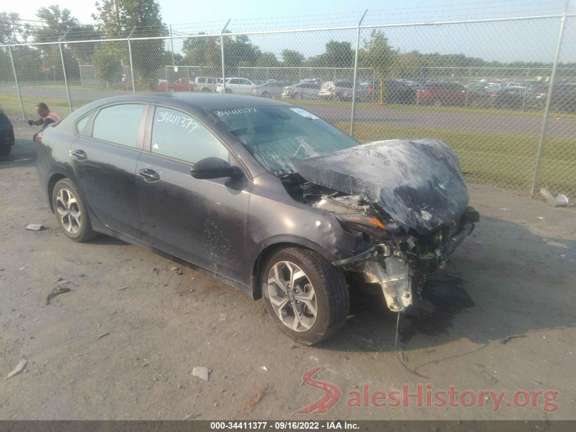 3KPF24AD0KE045494 2019 KIA FORTE