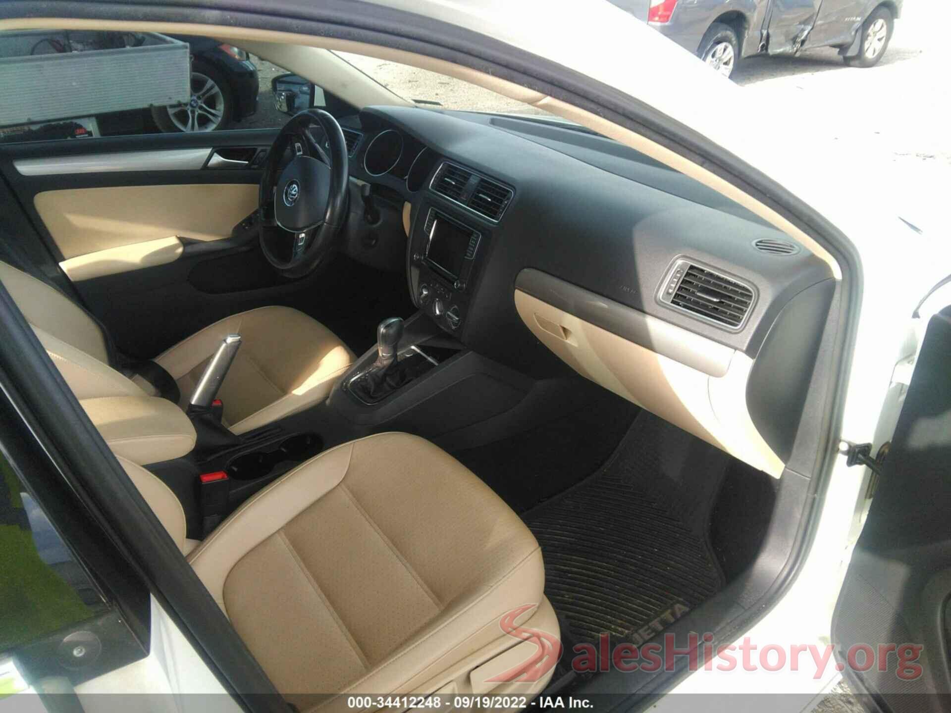 3VWDB7AJ7HM385977 2017 VOLKSWAGEN JETTA