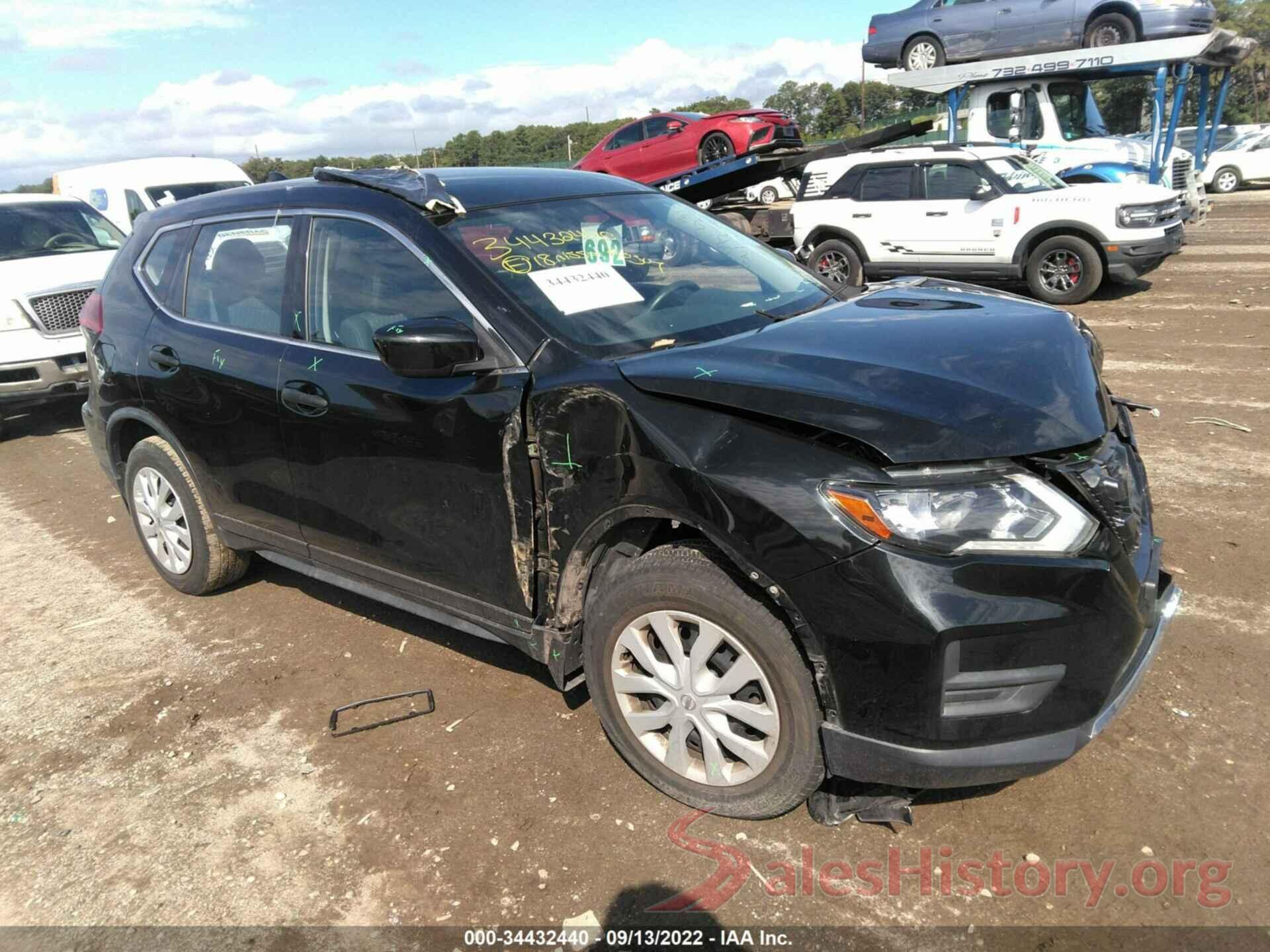 JN8AT2MVXJW313122 2018 NISSAN ROGUE