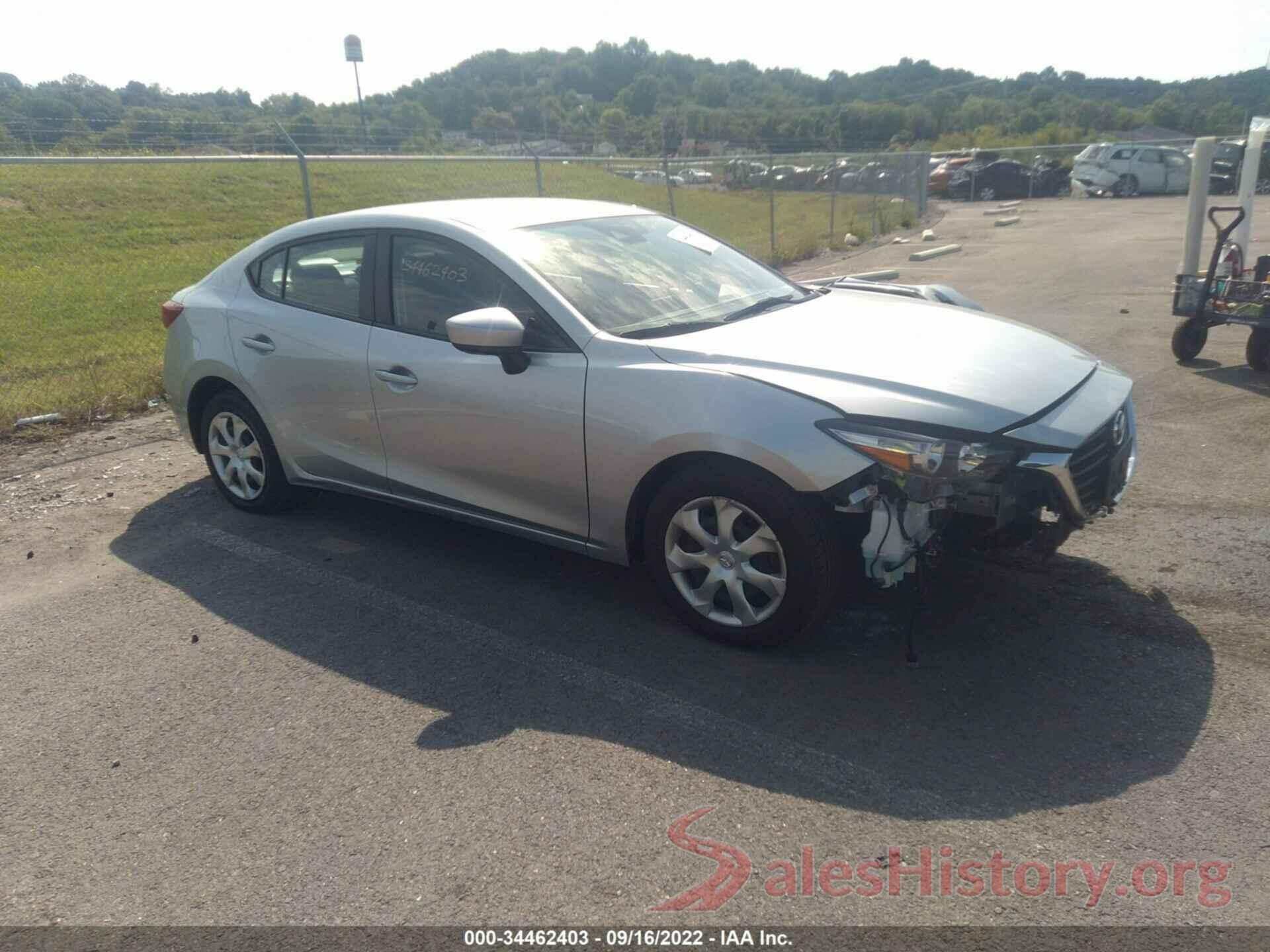 3MZBN1U71JM216992 2018 MAZDA MAZDA3 4-DOOR