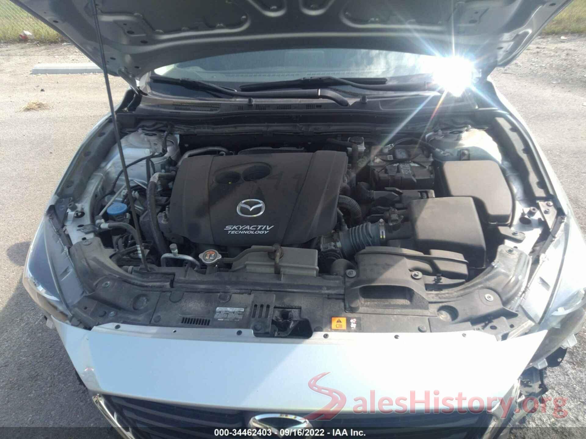 3MZBN1U71JM216992 2018 MAZDA MAZDA3 4-DOOR