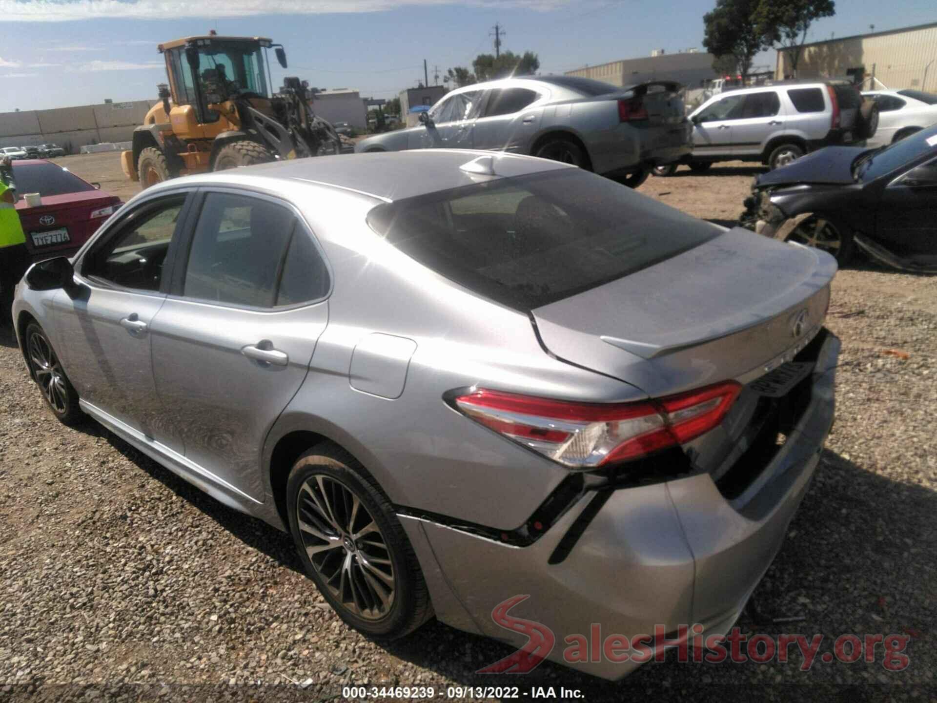 4T1G11AK6LU941110 2020 TOYOTA CAMRY