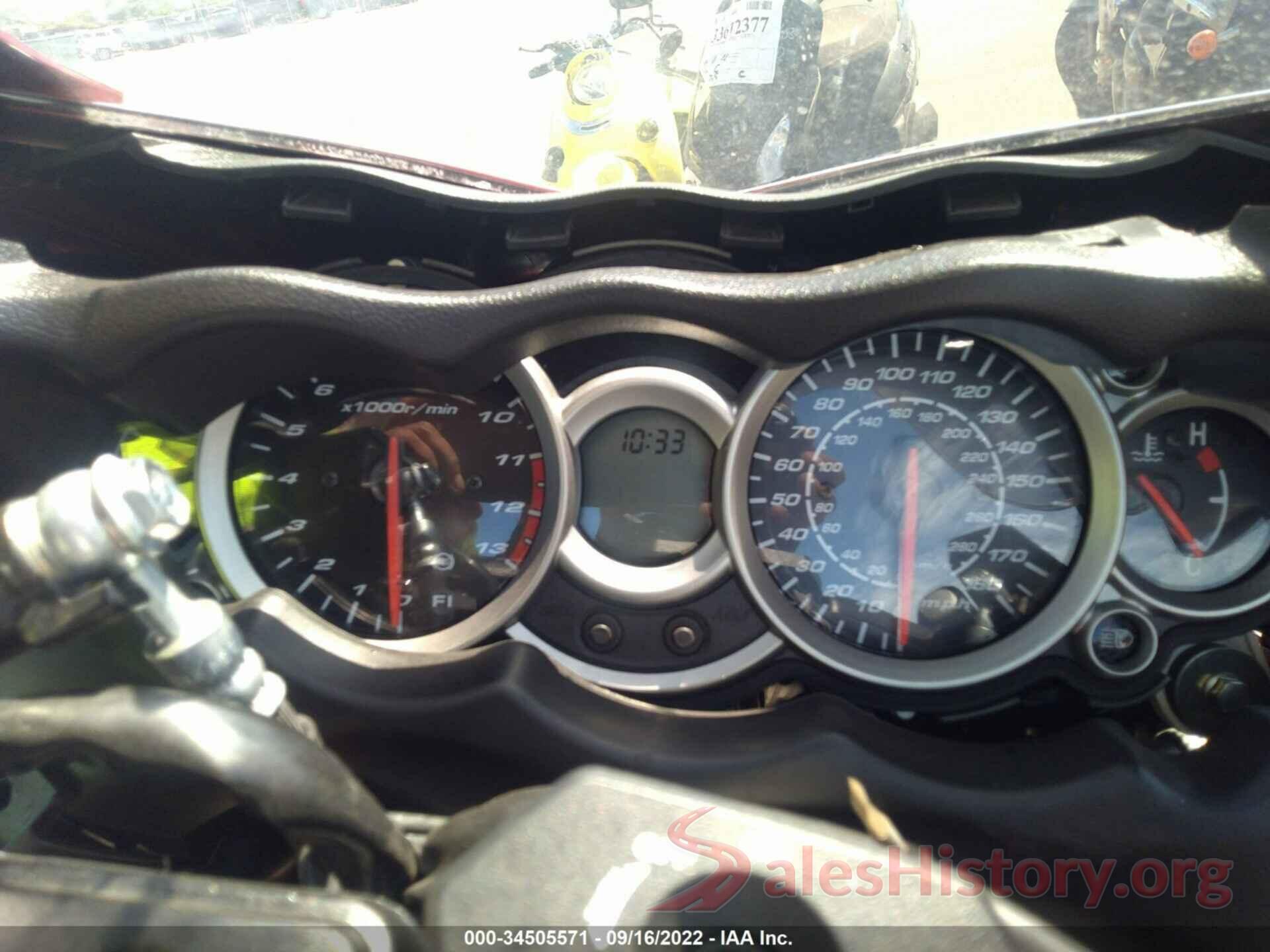 JS1GX72B5G2100282 2016 SUZUKI GSX1300