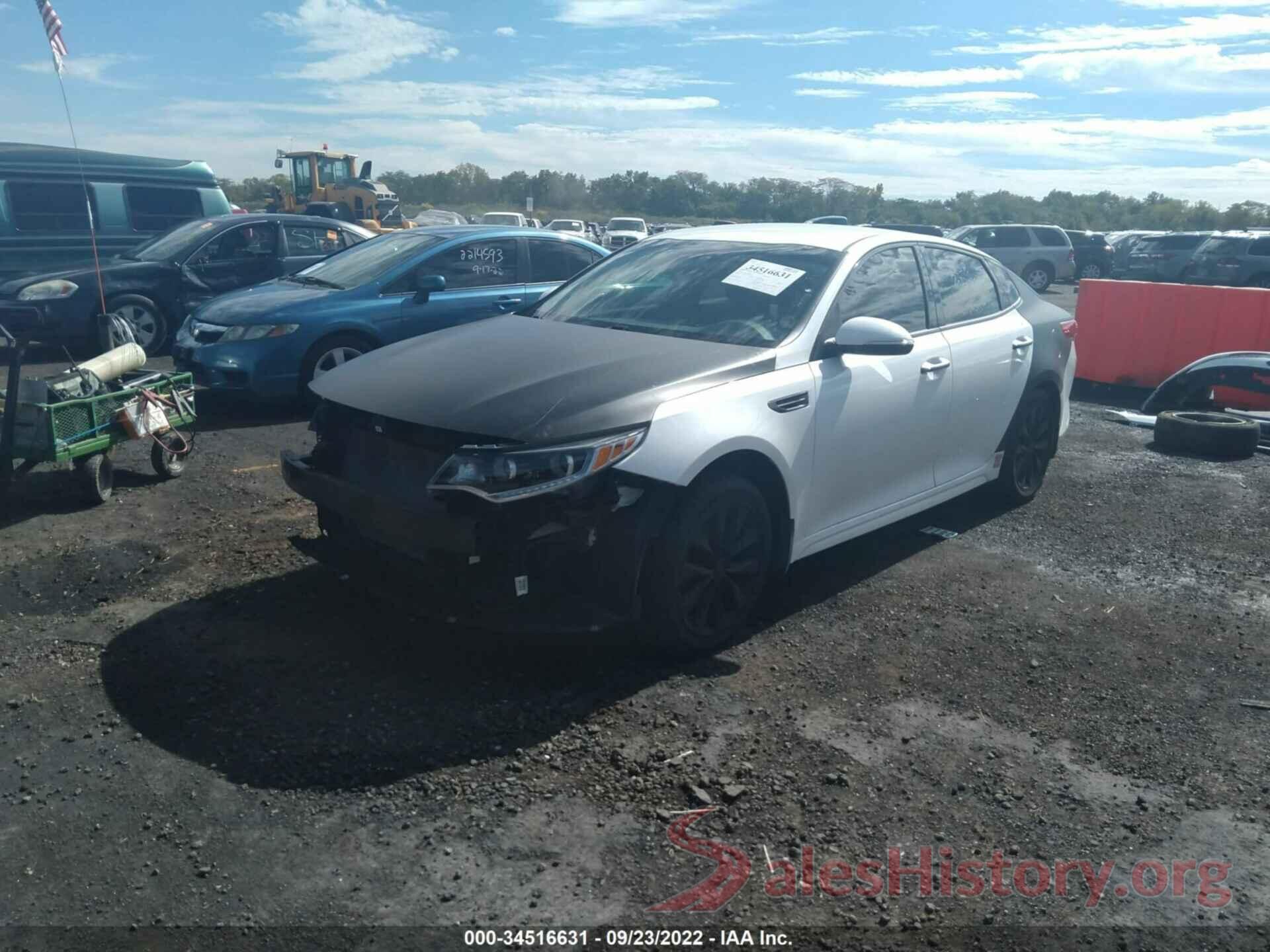 5XXGU4L32GG078370 2016 KIA OPTIMA