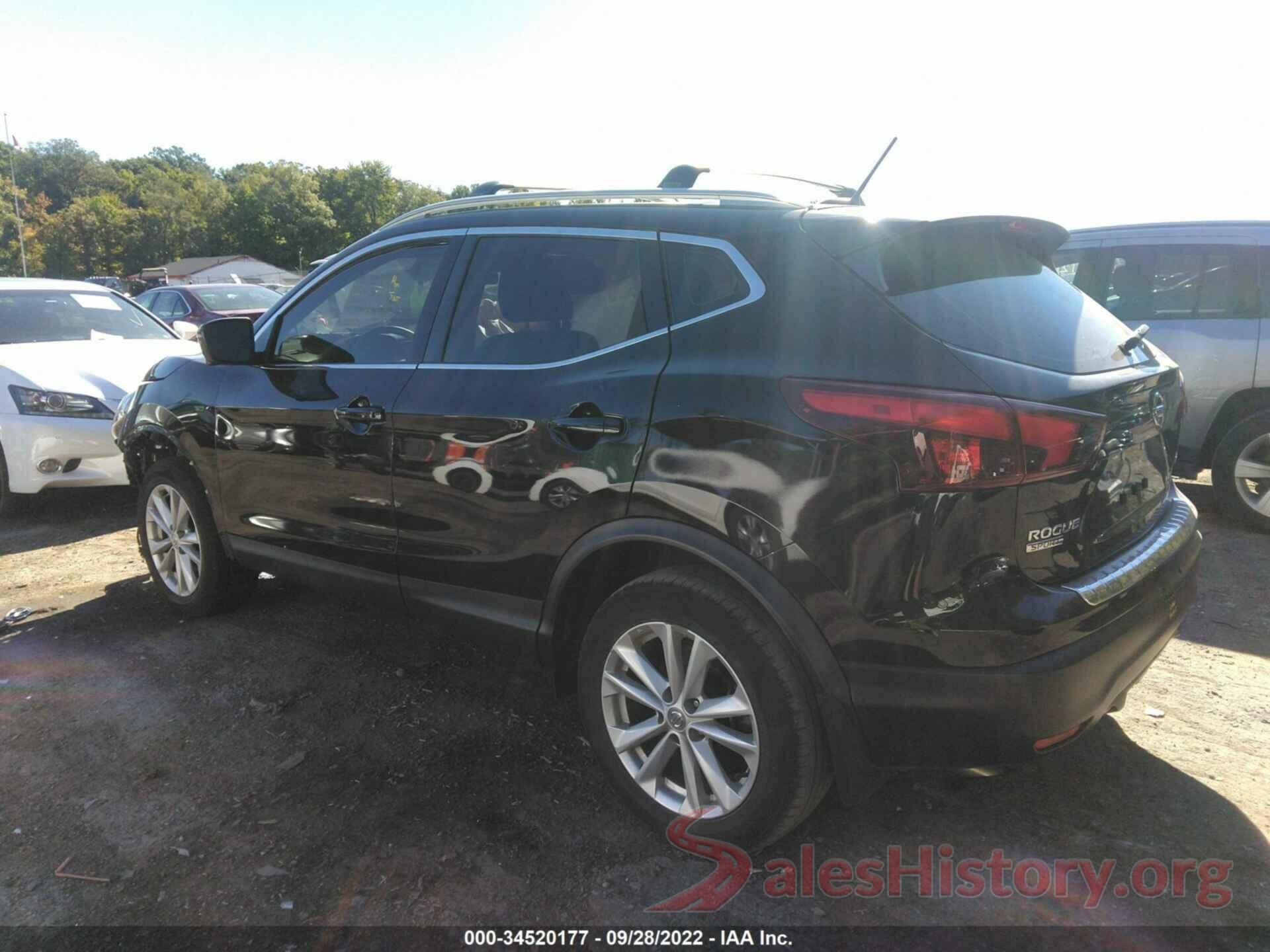 JN1BJ1CR8JW287420 2018 NISSAN ROGUE SPORT