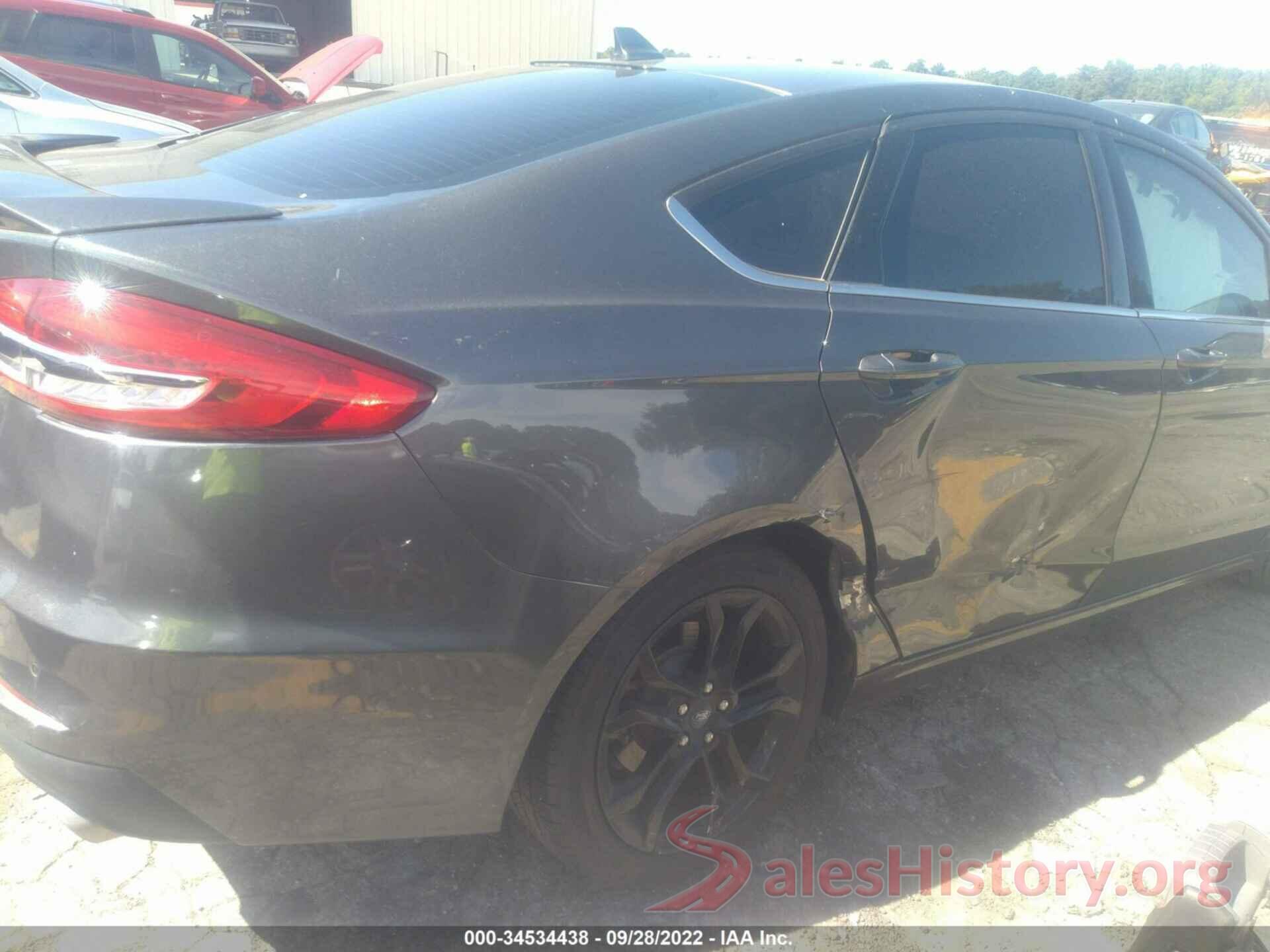 3FA6P0HD8KR108226 2019 FORD FUSION