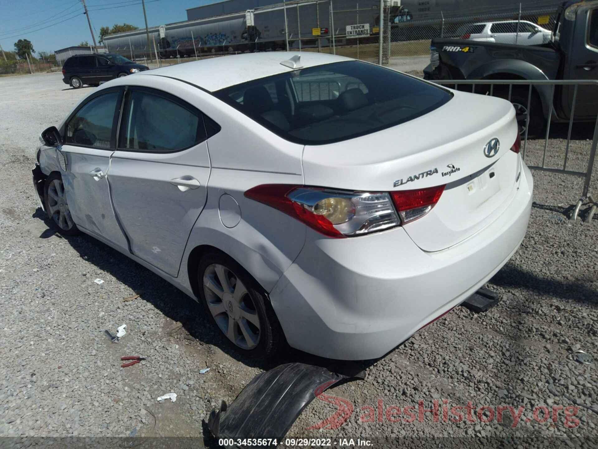 5NPDH4AE5DH409244 2013 HYUNDAI ELANTRA