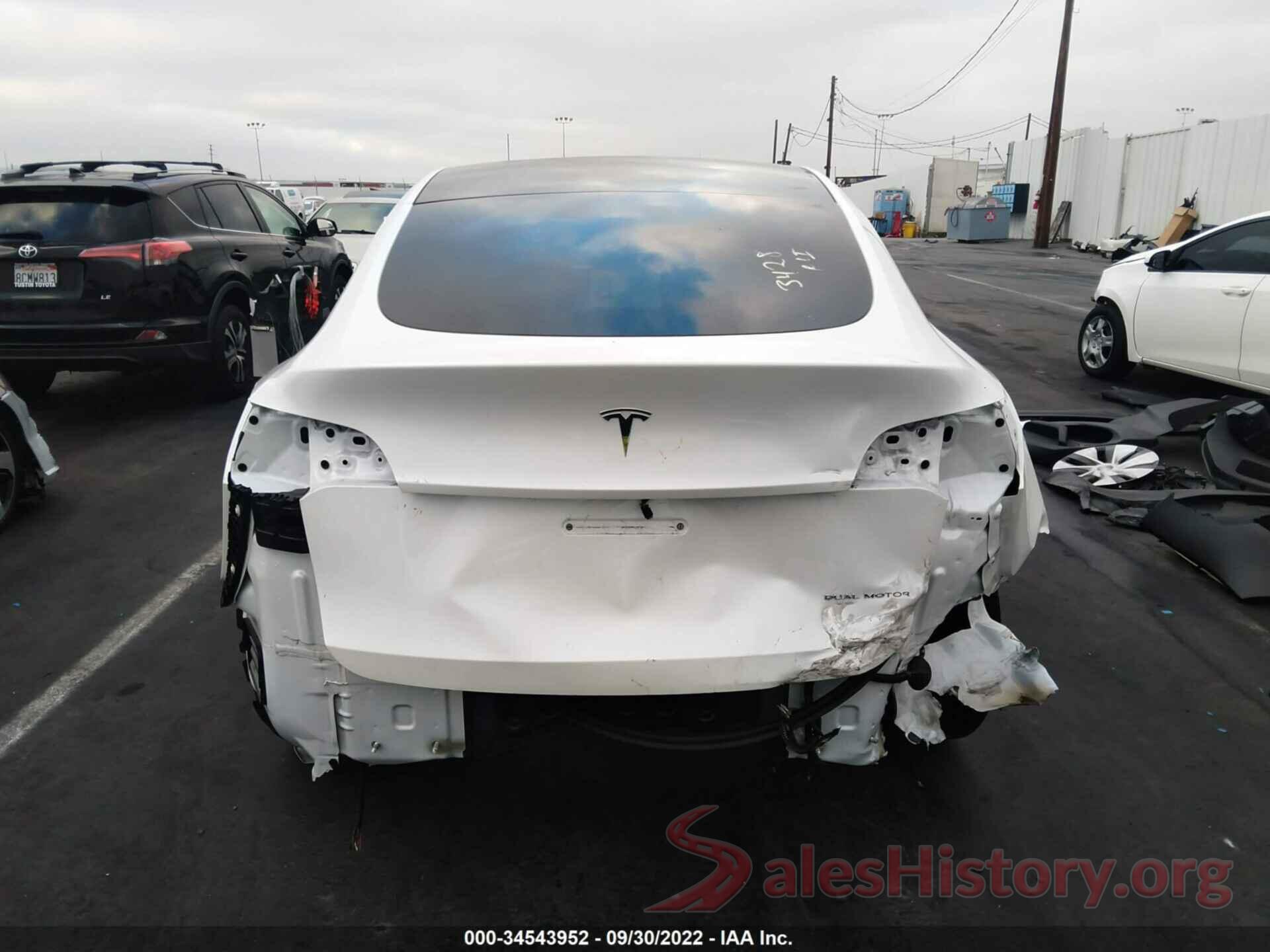 5YJYGDED0MF192867 2021 TESLA MODEL Y