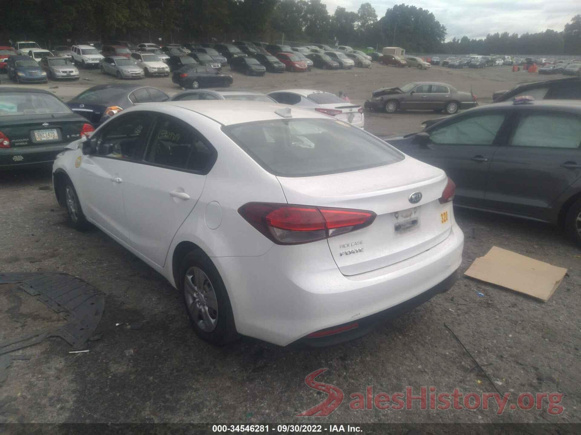 3KPFL4A75JE209490 2018 KIA FORTE