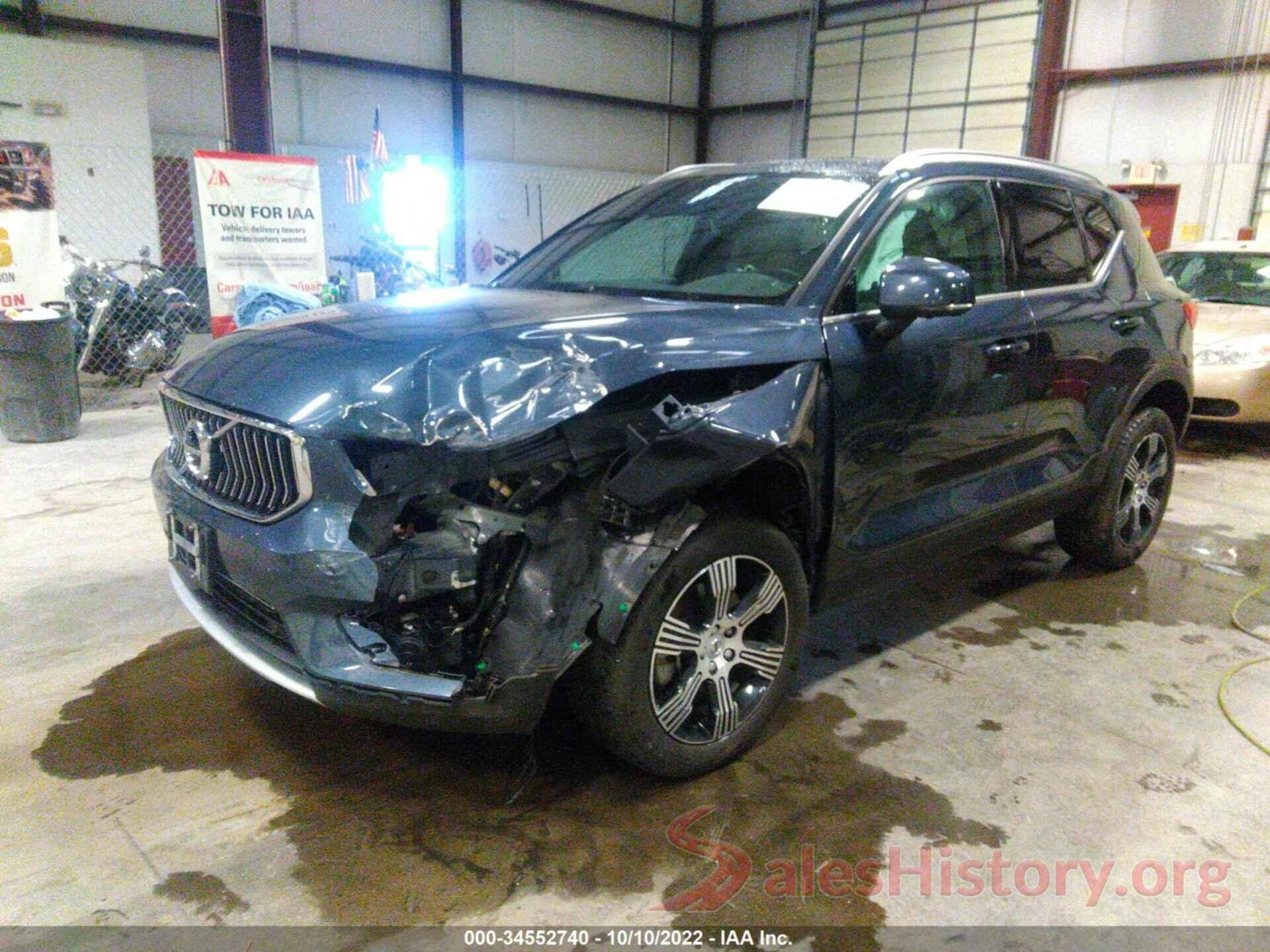 YV4162UL4L2205636 2020 VOLVO XC40