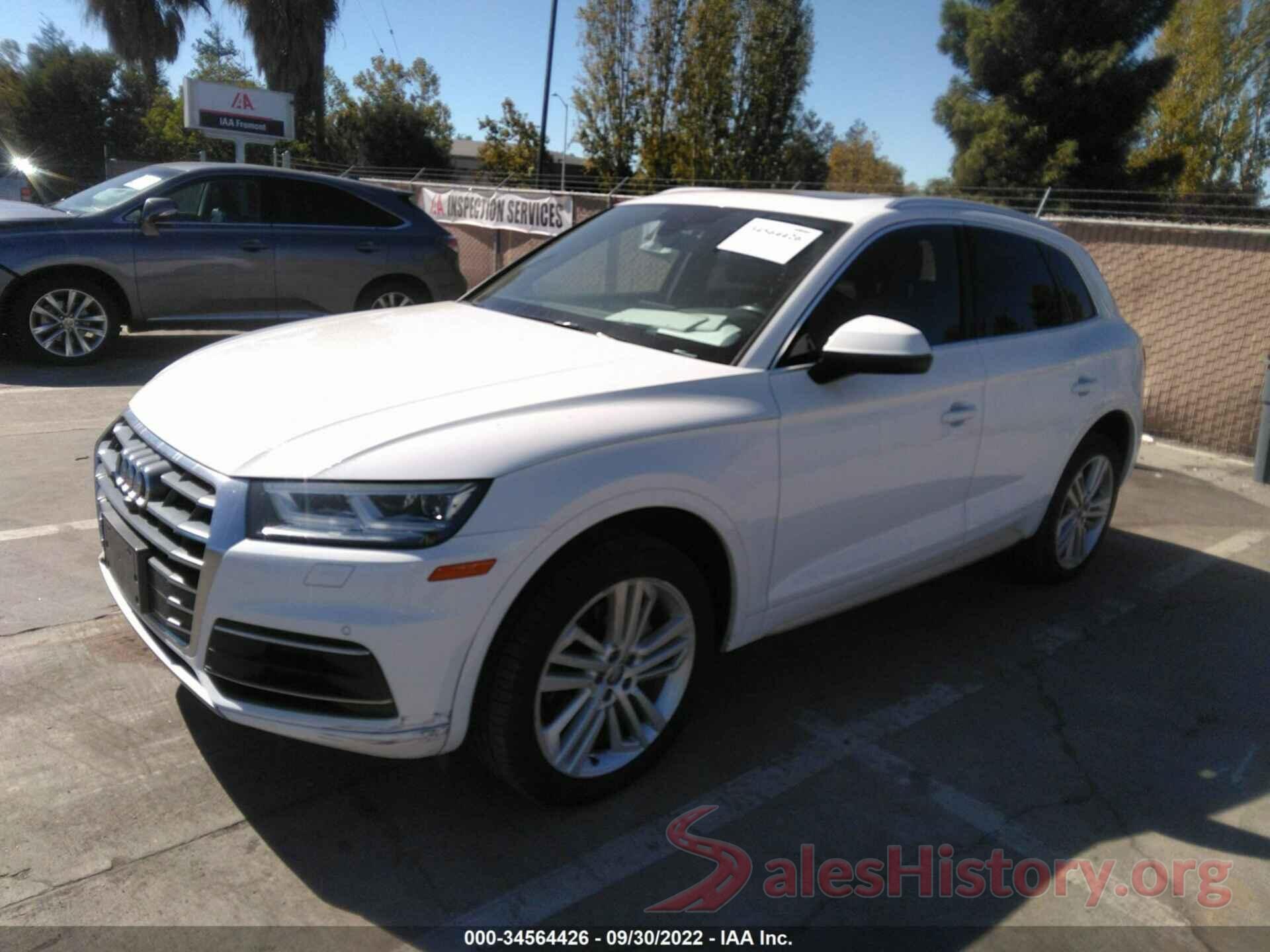 WA1CNAFY0J2161644 2018 AUDI Q5