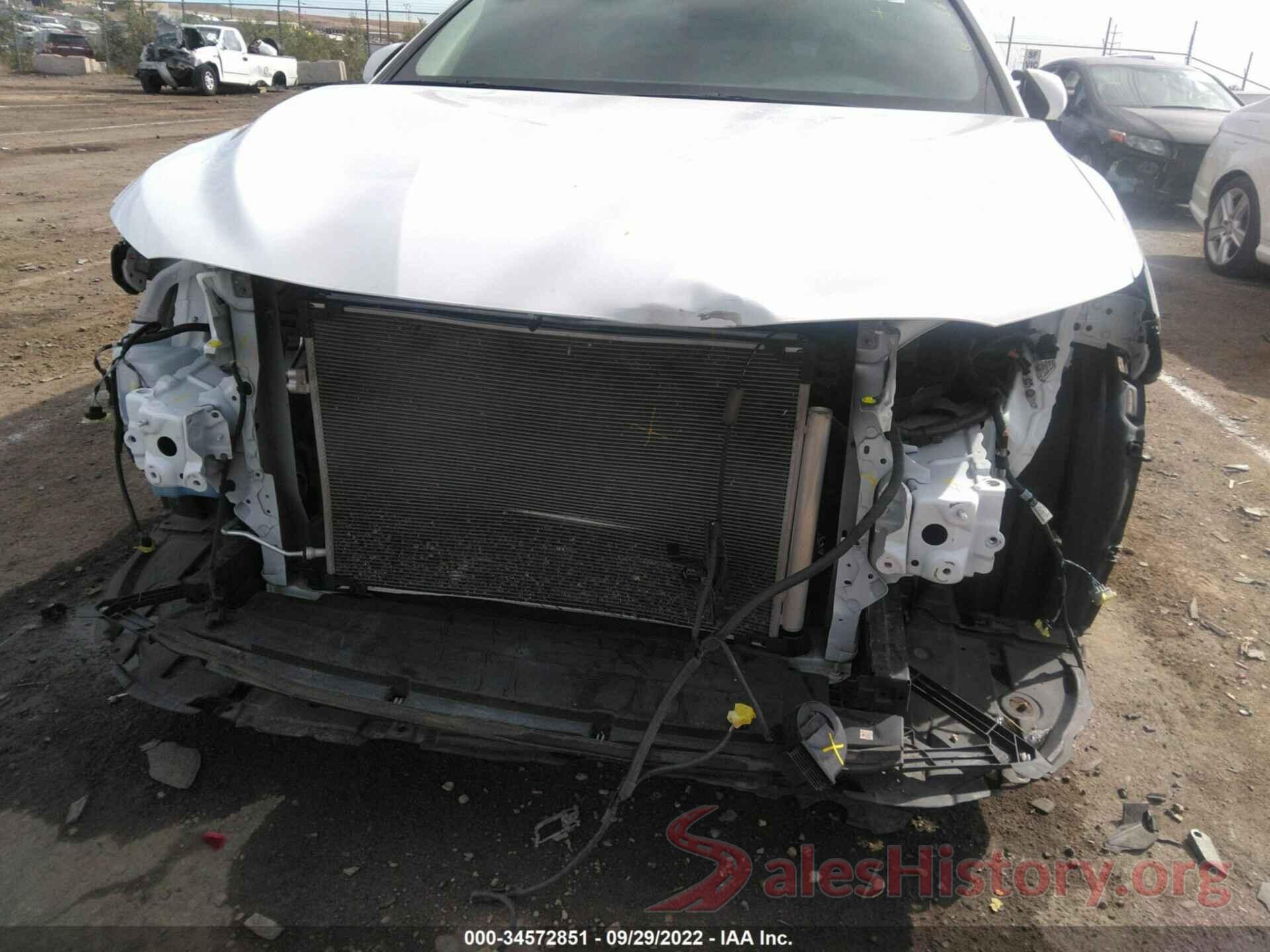 4T1B11HK7JU639340 2018 TOYOTA CAMRY