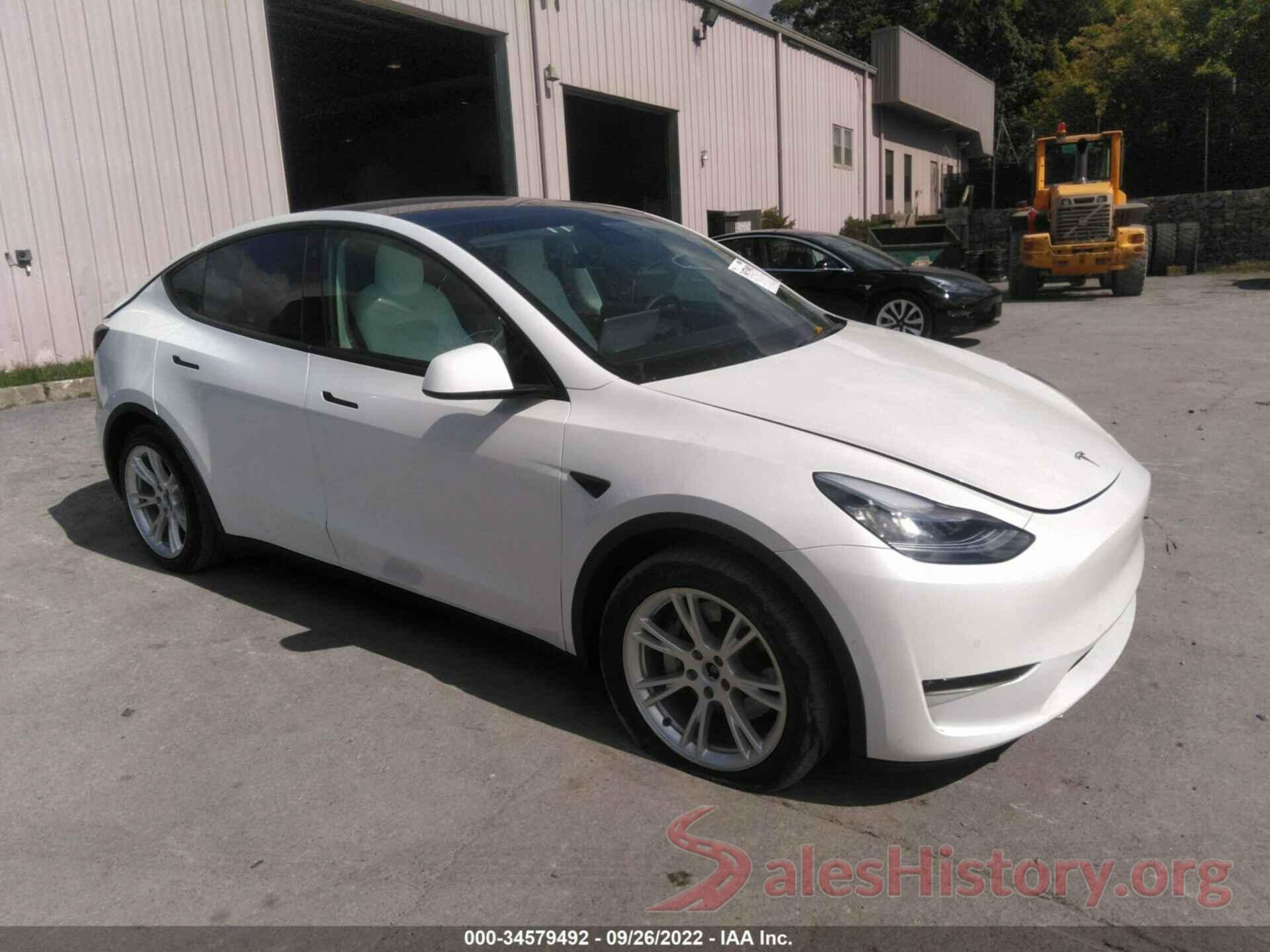 5YJYGDEE2MF083092 2021 TESLA MODEL Y