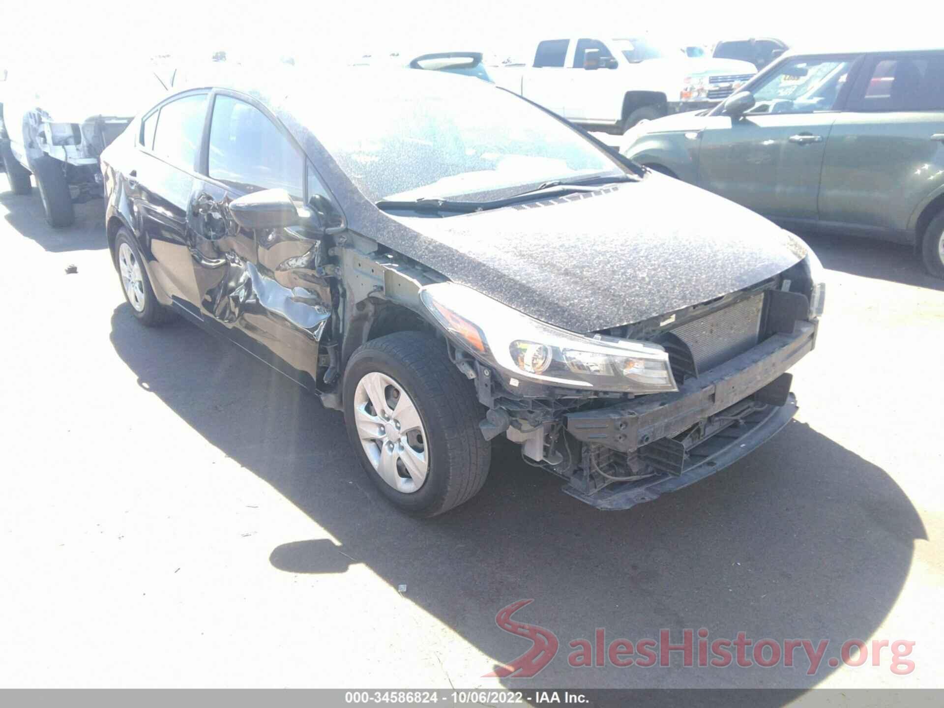 3KPFK4A70JE275187 2018 KIA FORTE