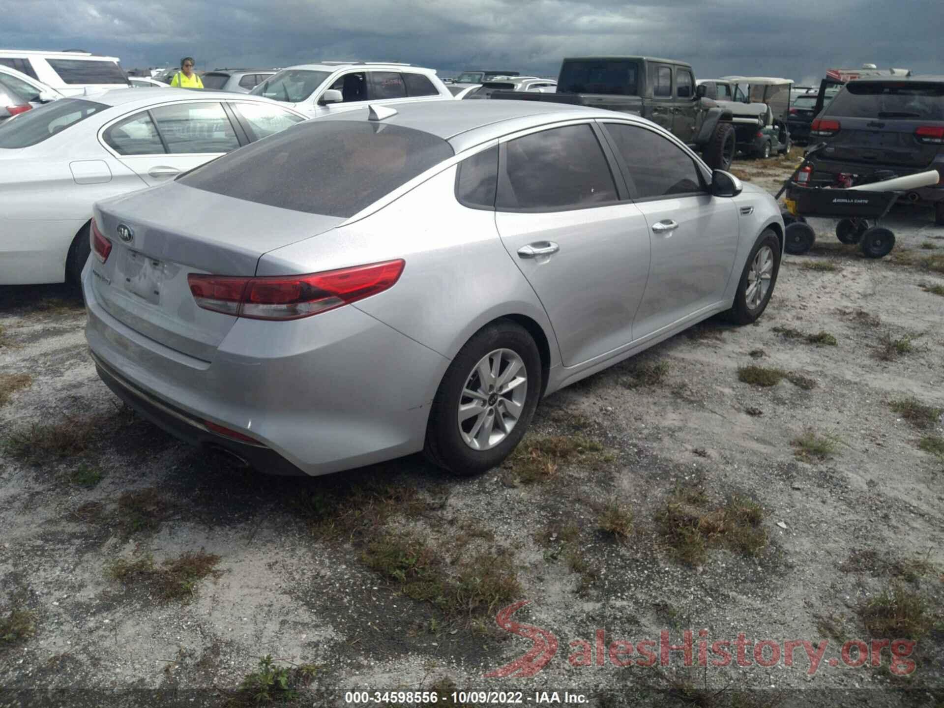 KNAGT4L36H5150046 2017 KIA OPTIMA