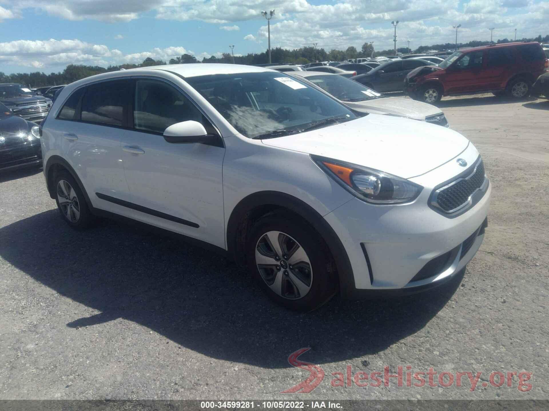 KNDCB3LC1K5345834 2019 KIA NIRO