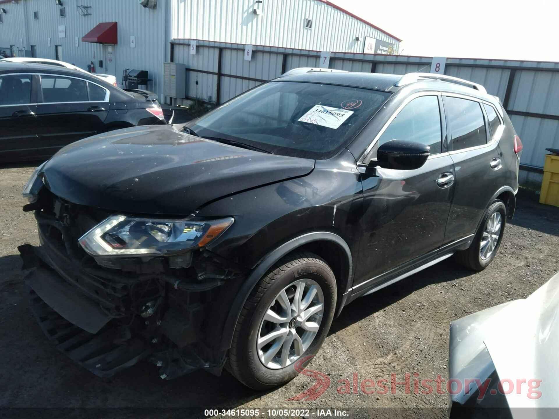 KNMAT2MT8JP618901 2018 NISSAN ROGUE