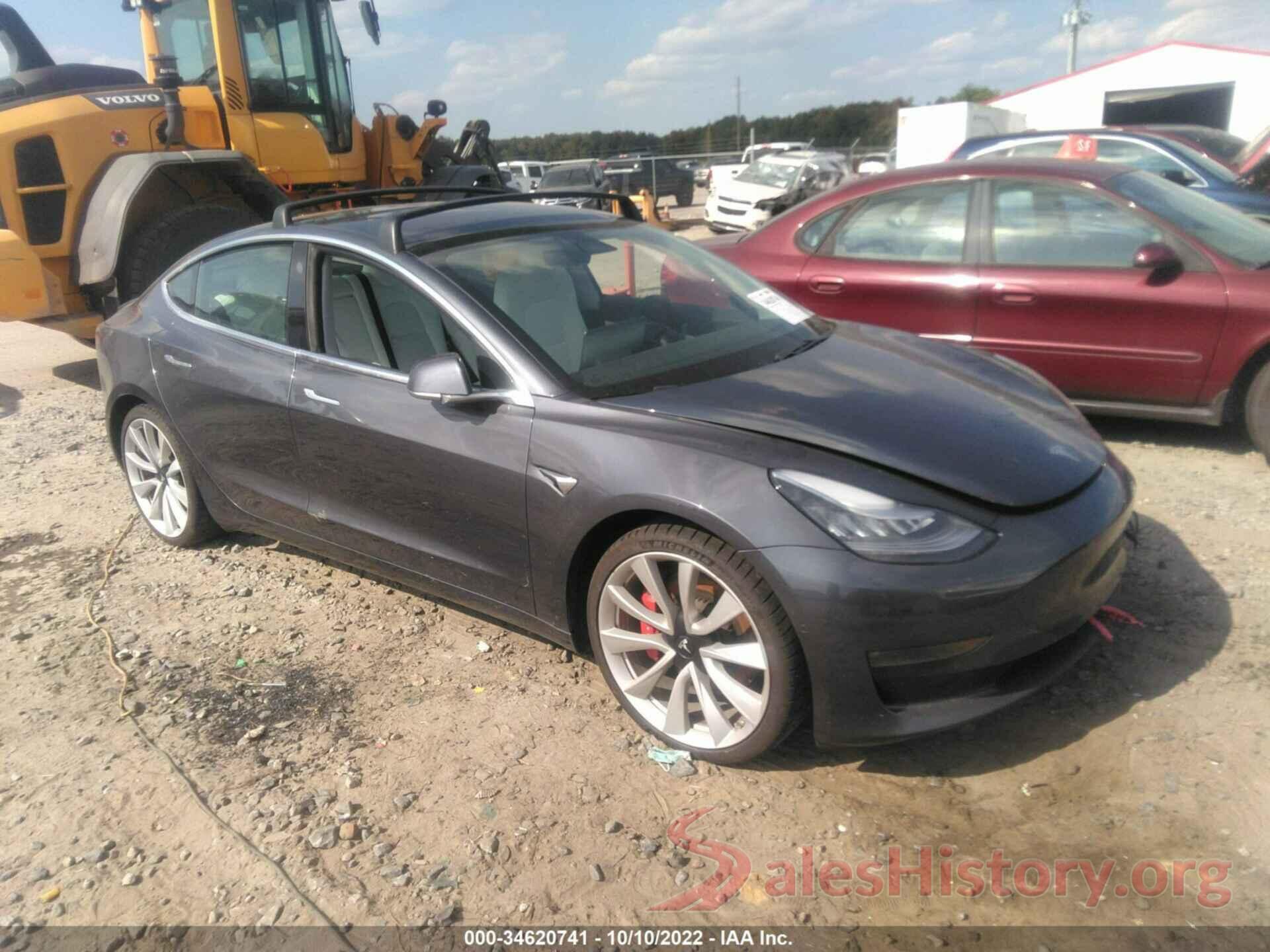 5YJ3E1EB3KF438840 2019 TESLA MODEL 3