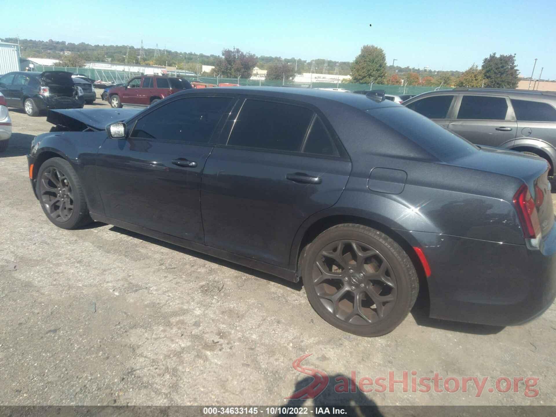 2C3CCABG3KH689488 2019 CHRYSLER 300