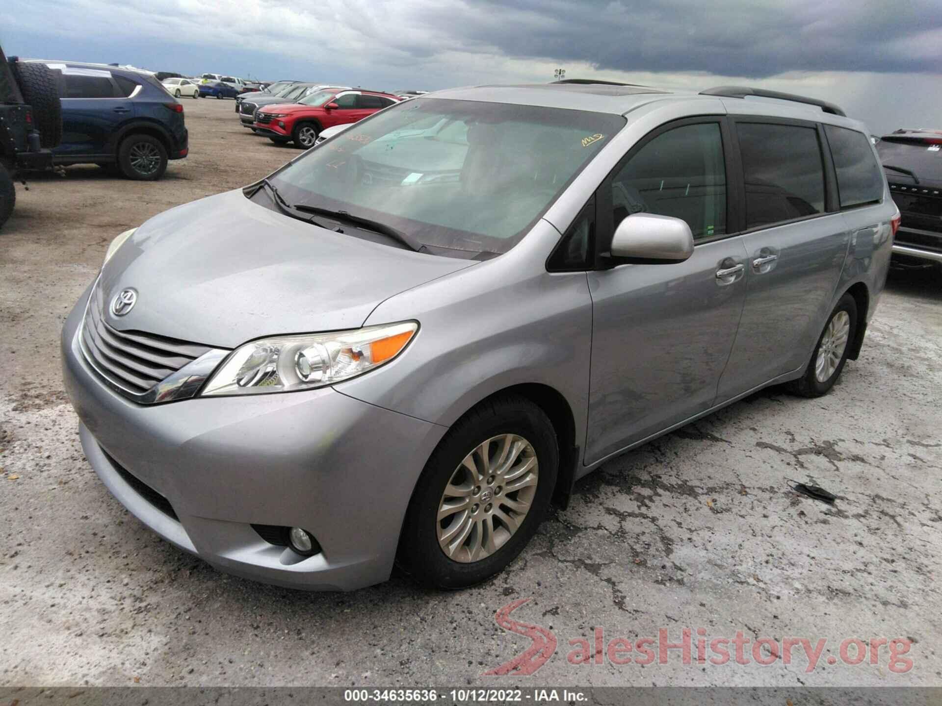 5TDYZ3DC5HS850701 2017 TOYOTA SIENNA