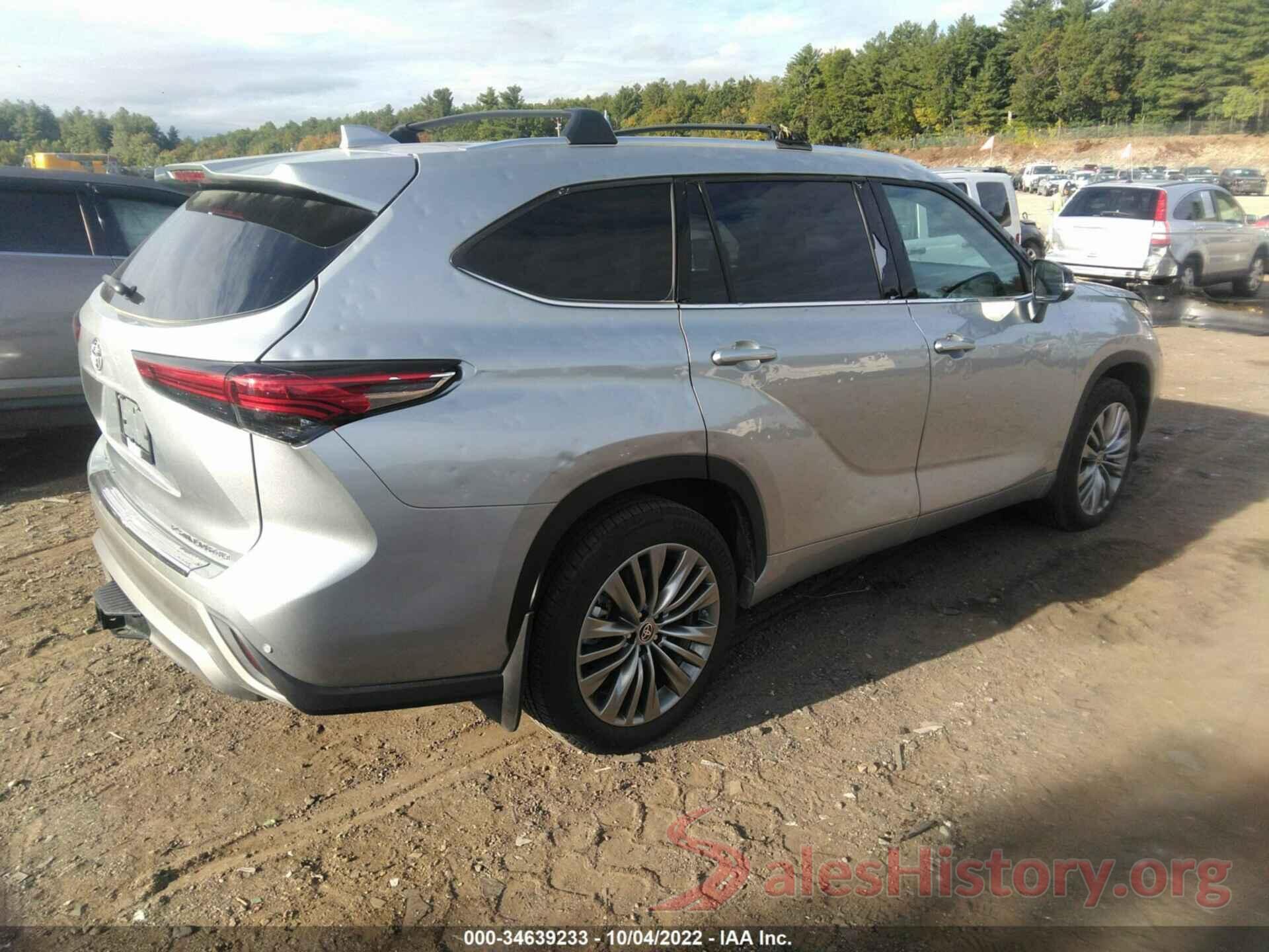 5TDFZRBH7NS181240 2022 TOYOTA HIGHLANDER