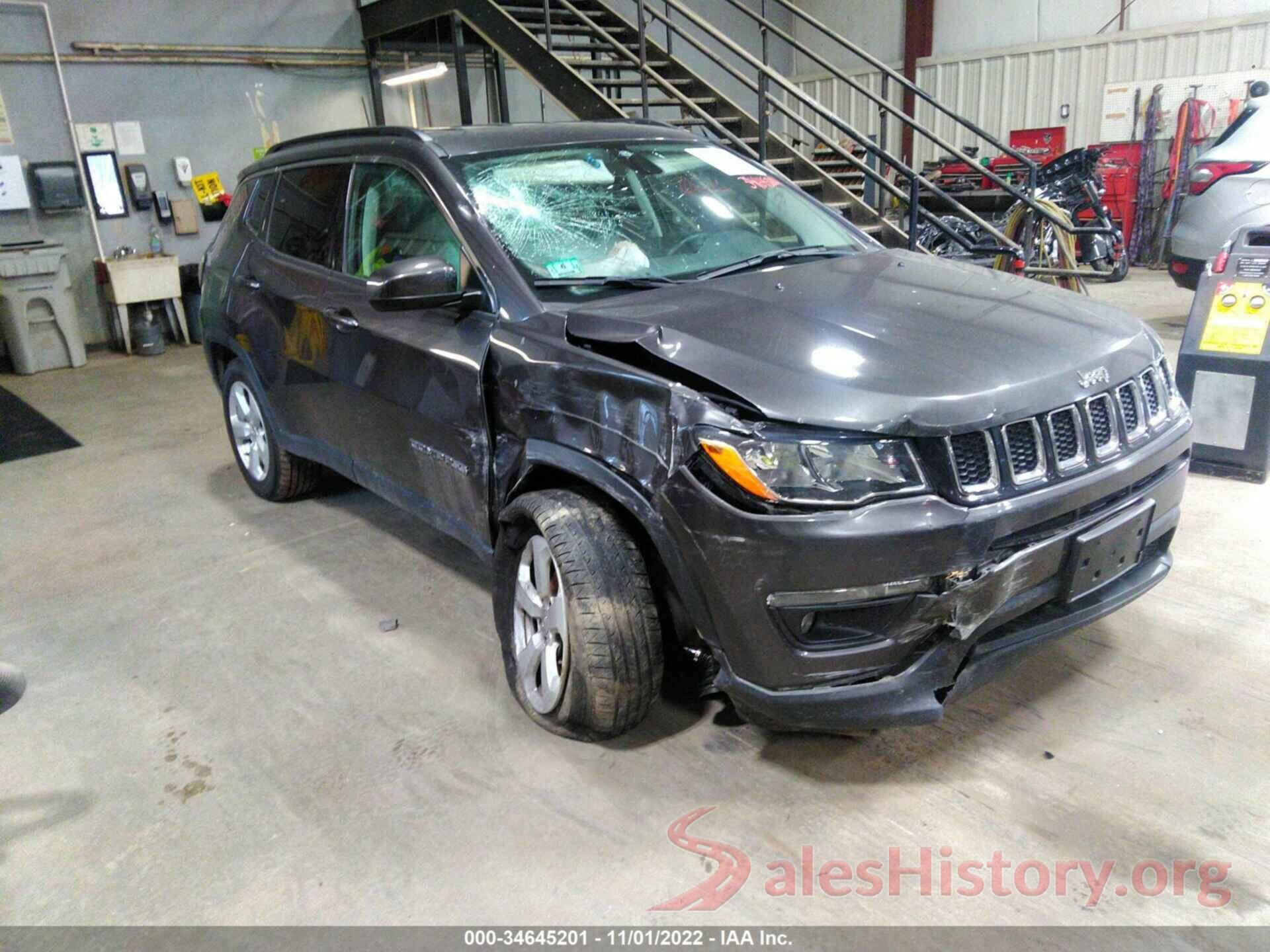 3C4NJDBB2KT679185 2019 JEEP COMPASS