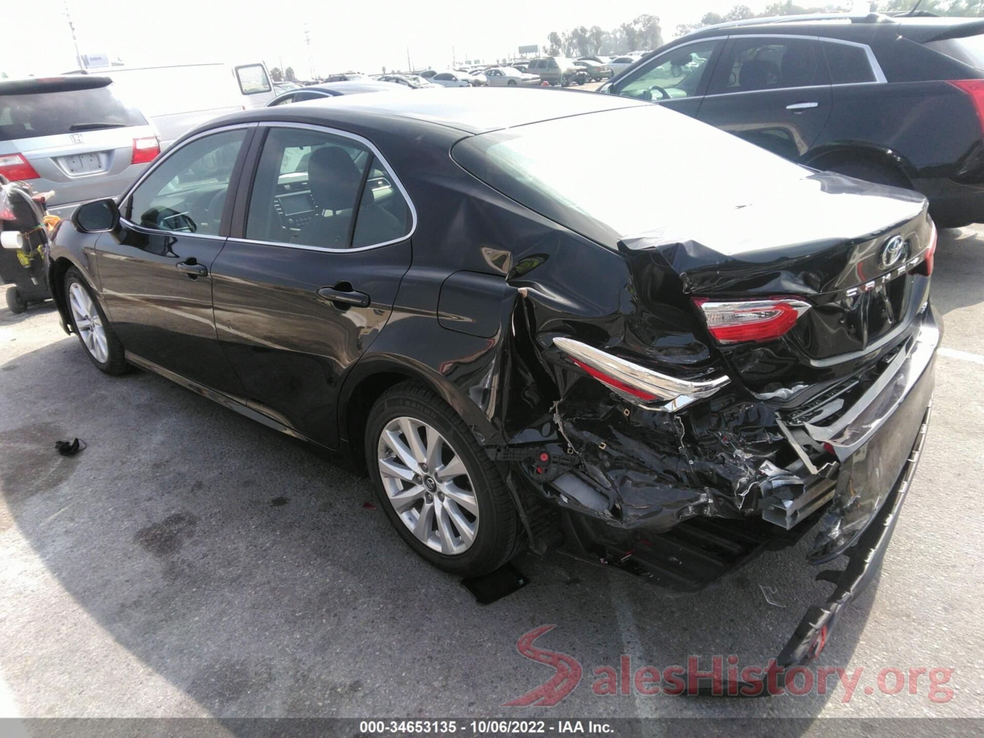 4T1B11HK7JU123317 2018 TOYOTA CAMRY