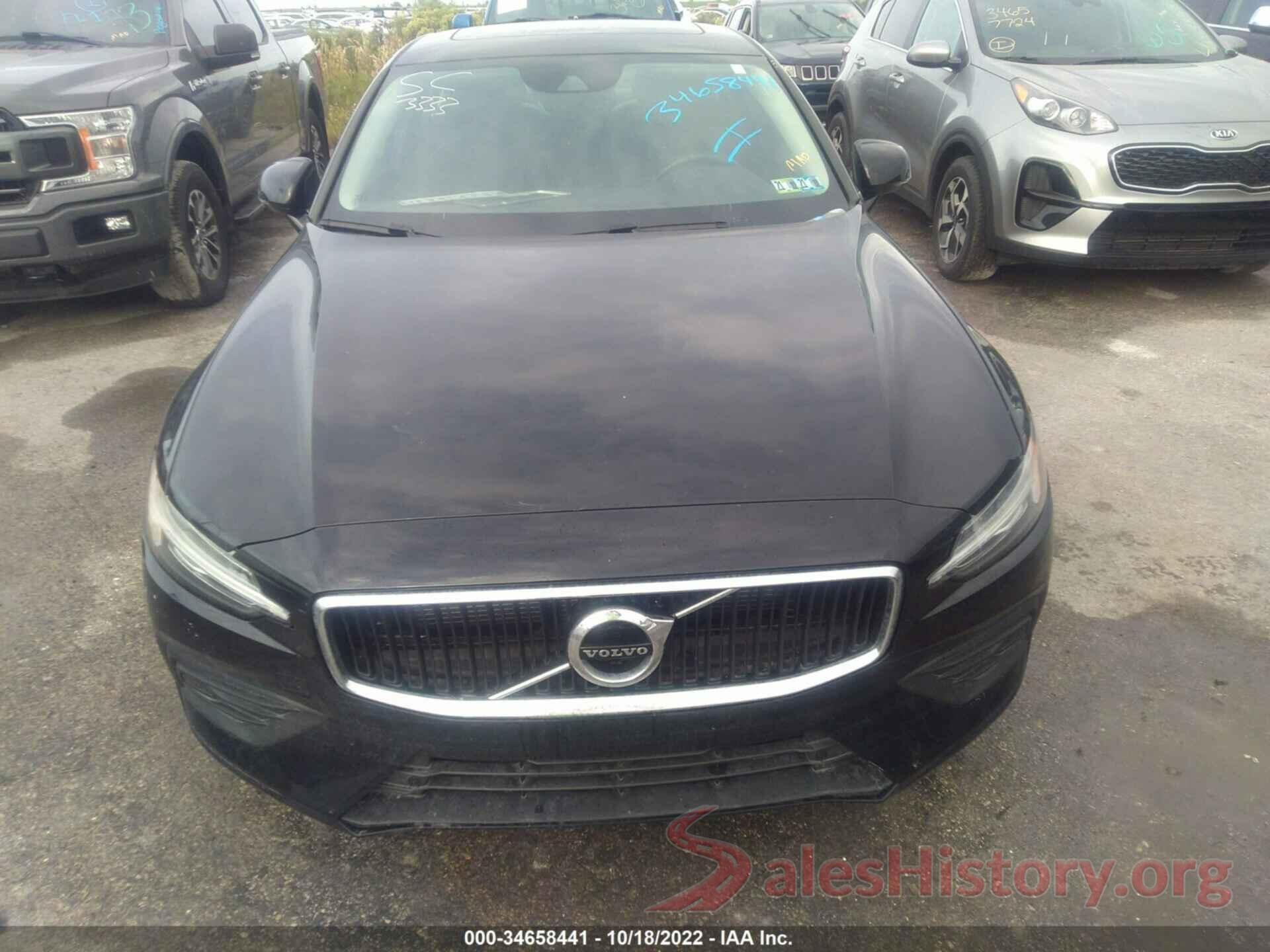 7JRA22TK1KG003234 2019 VOLVO S60