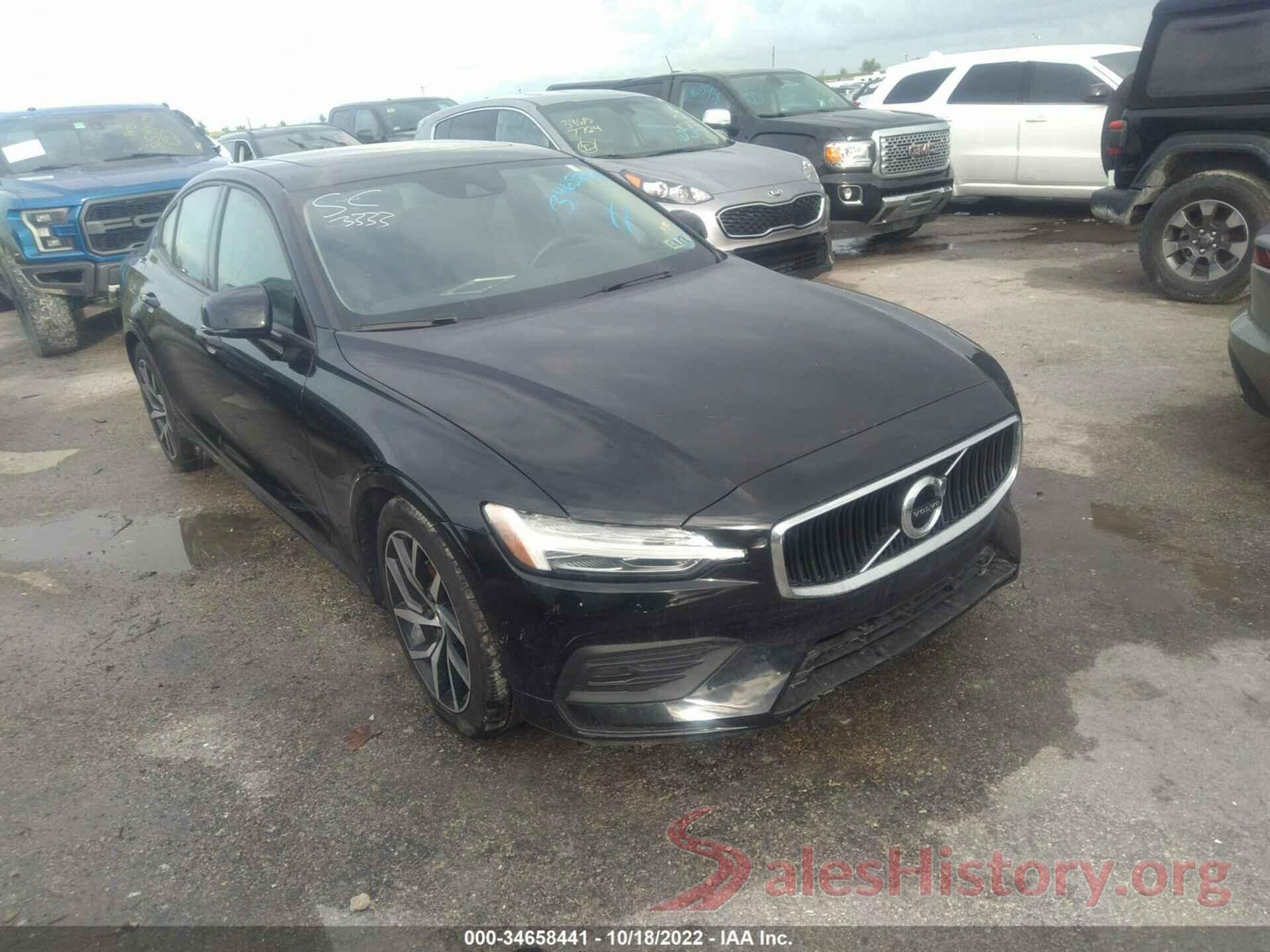 7JRA22TK1KG003234 2019 VOLVO S60