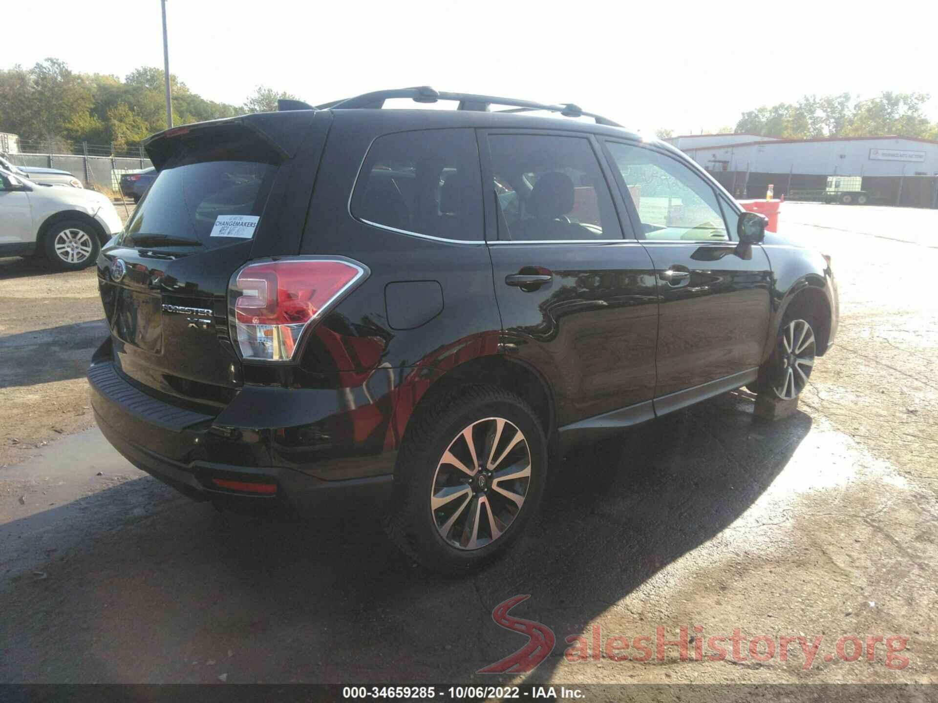 JF2SJGEC3JH414461 2018 SUBARU FORESTER