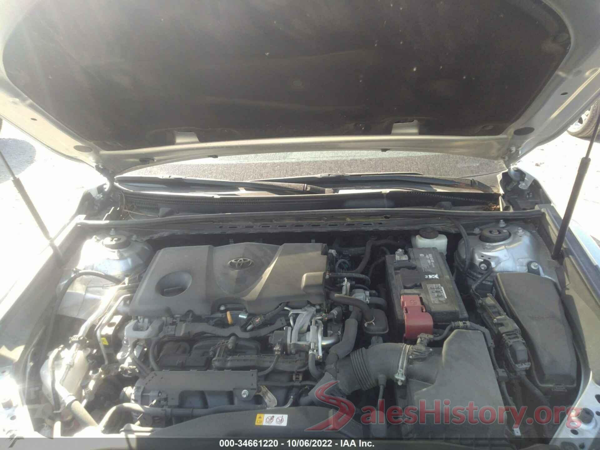 4T1B11HK2JU042256 2018 TOYOTA CAMRY