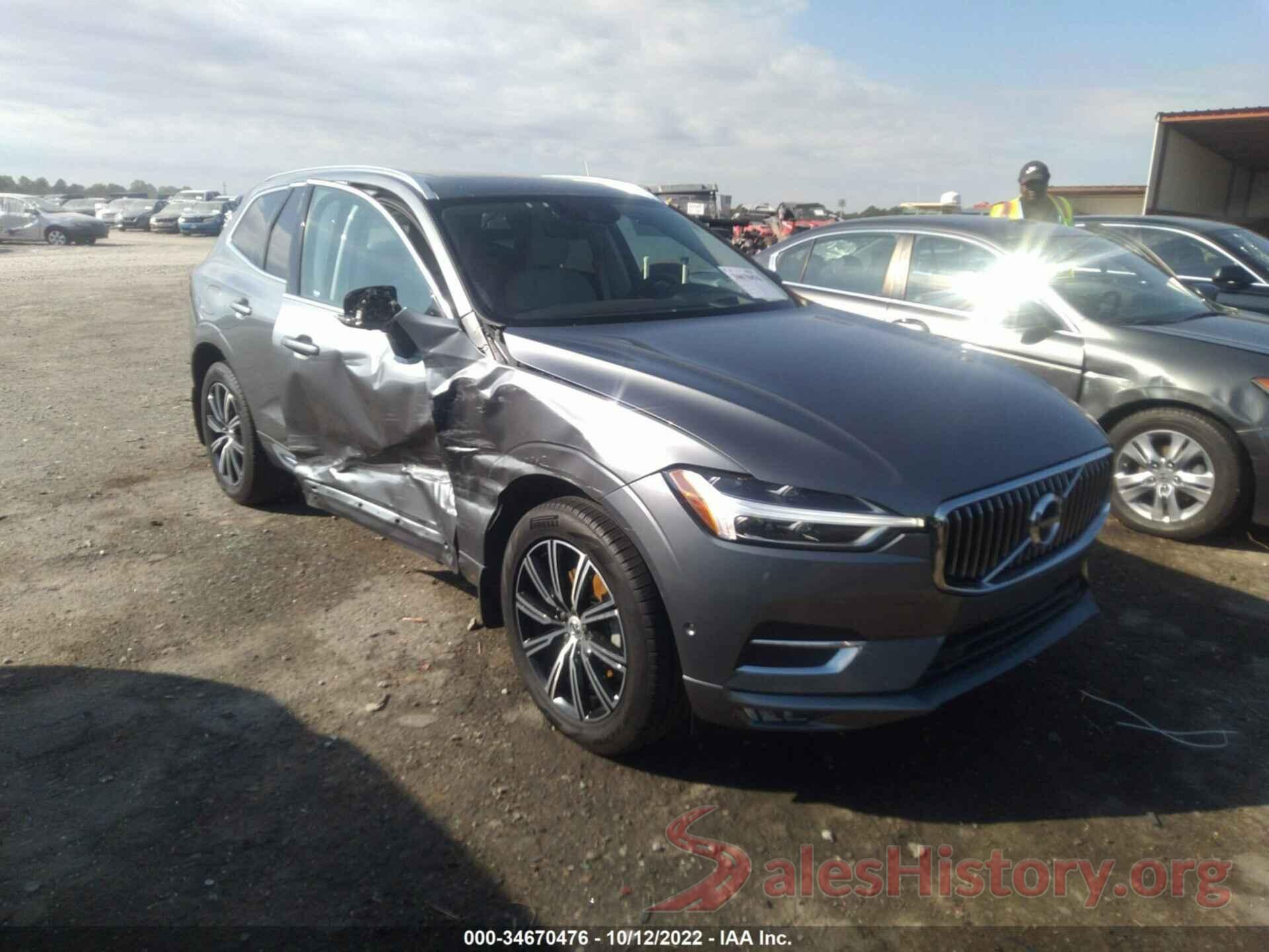 YV4102DL5M1675909 2021 VOLVO XC60