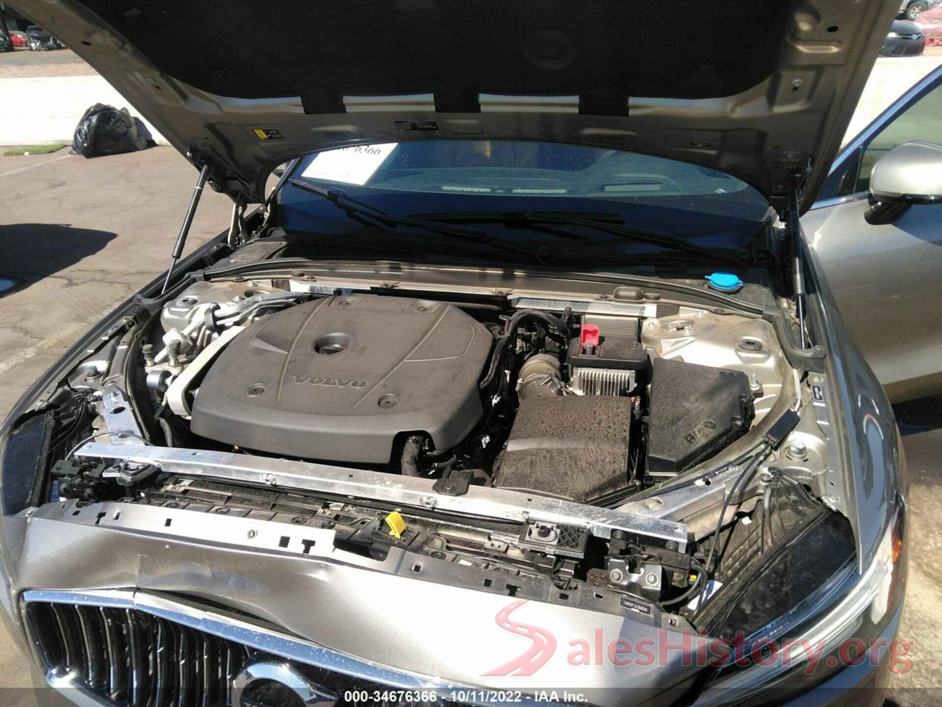 7JR102FL3LG036358 2020 VOLVO S60