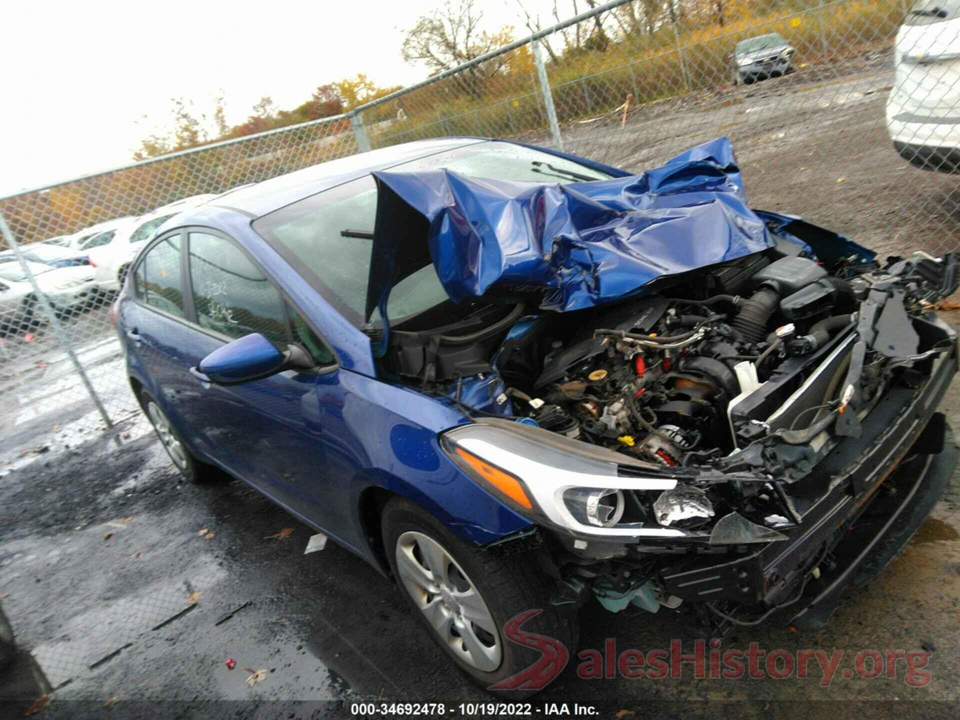 3KPFK4A70JE188423 2018 KIA FORTE