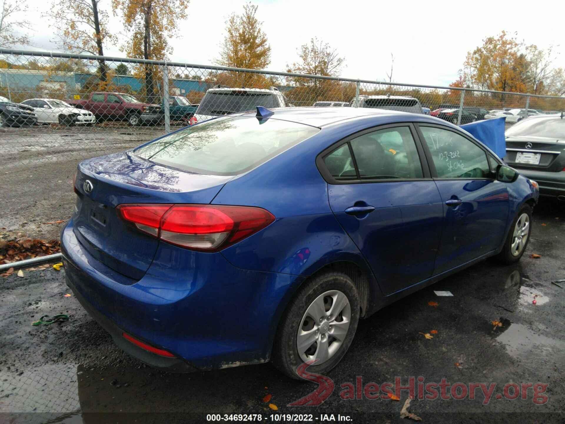 3KPFK4A70JE188423 2018 KIA FORTE