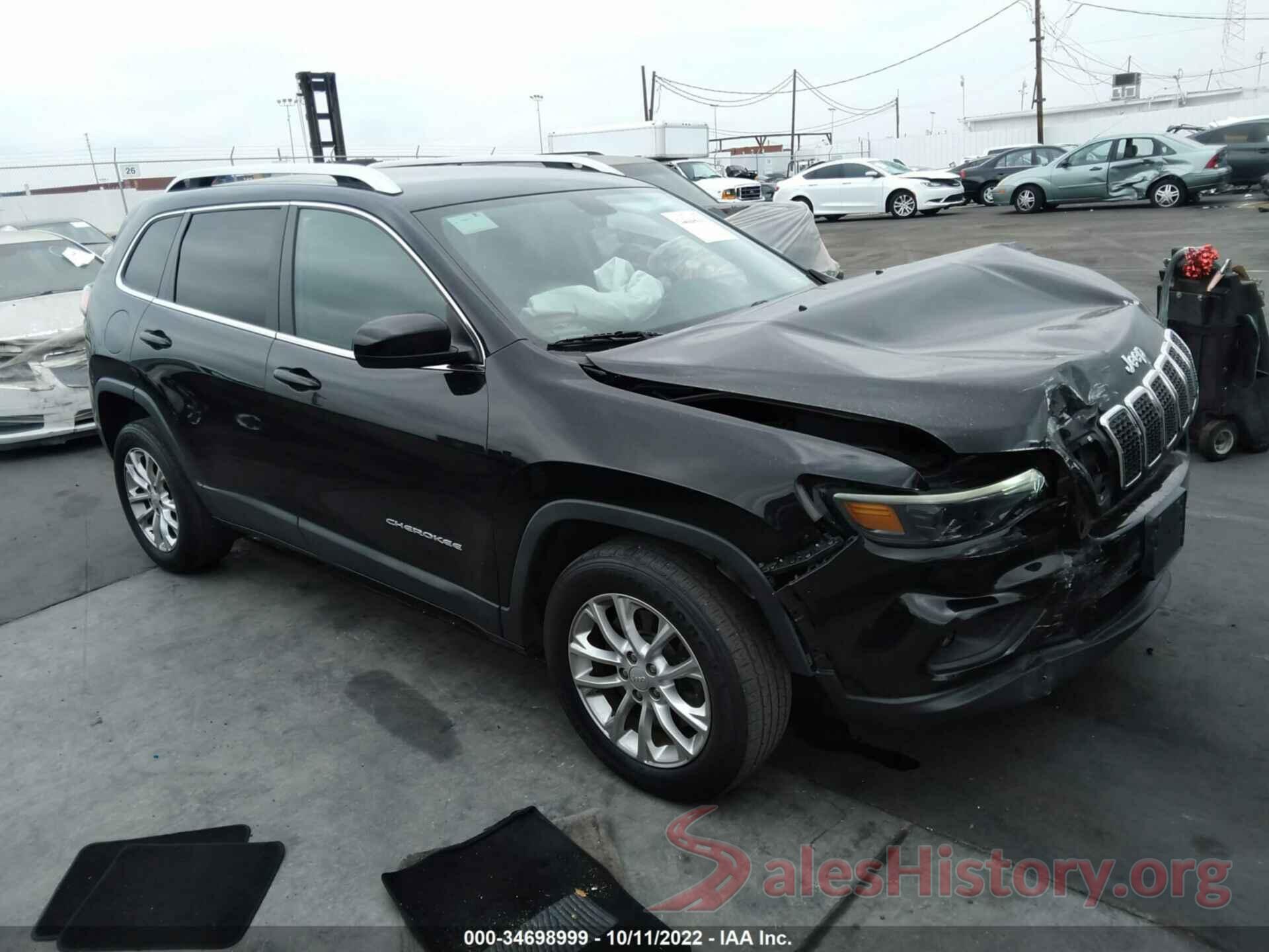 1C4PJLCB0KD240641 2019 JEEP CHEROKEE