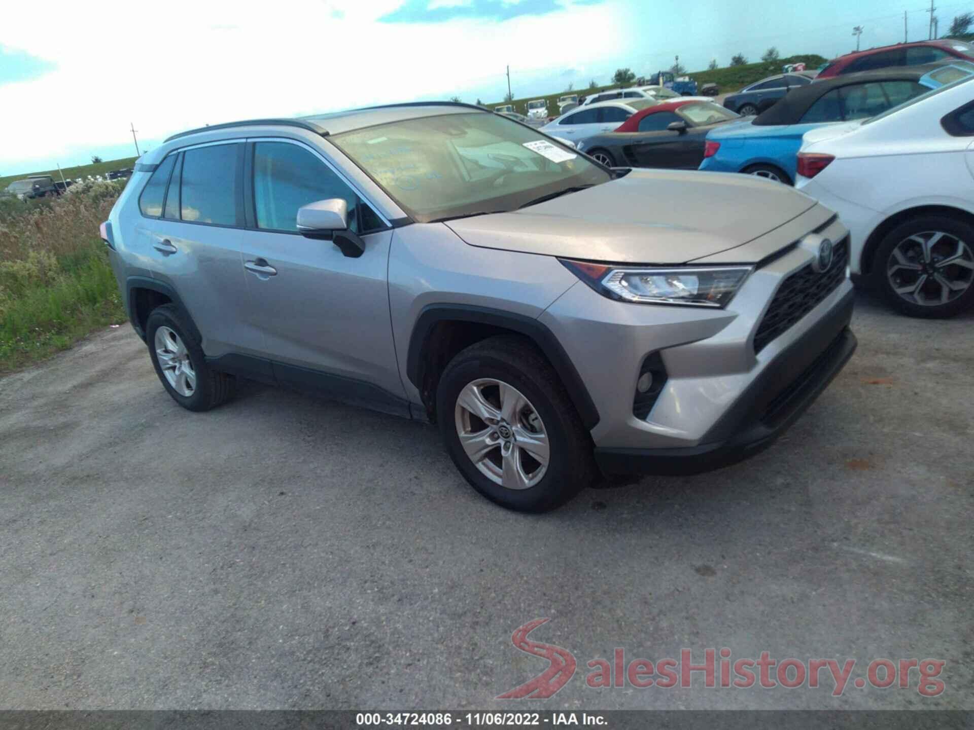 2T3W1RFV8MC147636 2021 TOYOTA RAV4