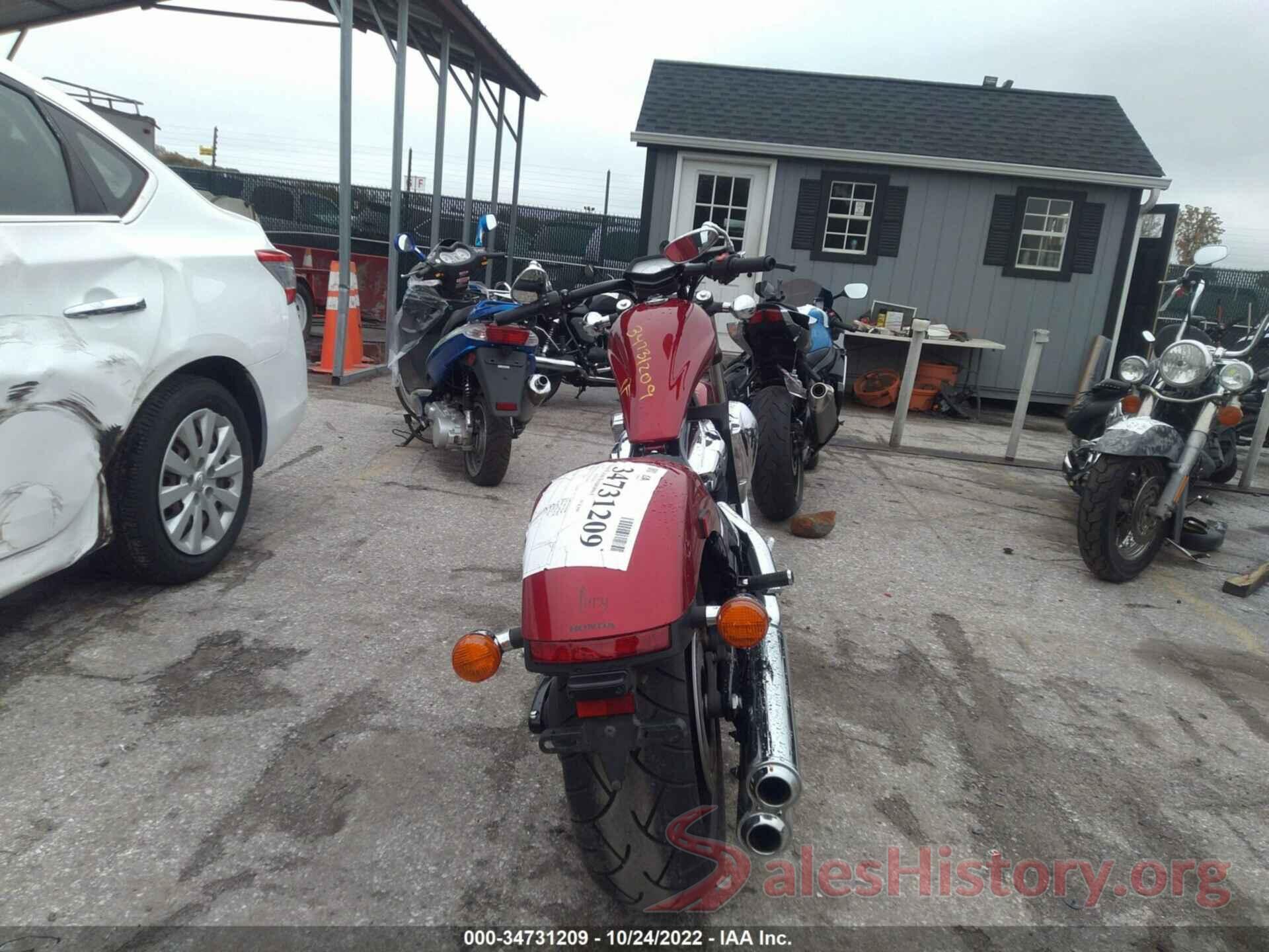 JH2SC61N1FK300051 2015 HONDA VT1300