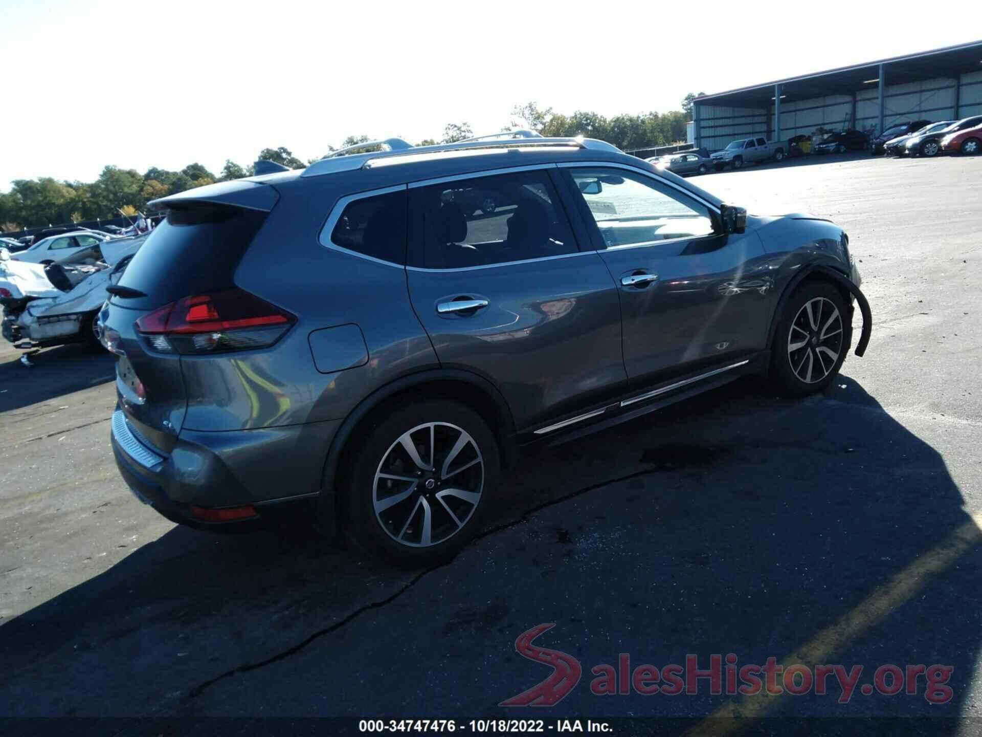 JN8AT2MTXJW457123 2018 NISSAN ROGUE