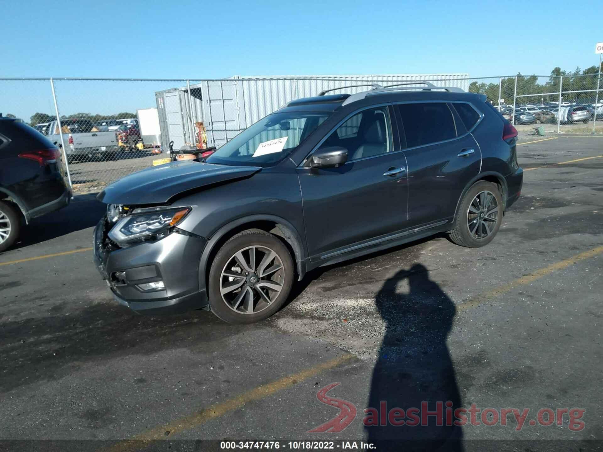 JN8AT2MTXJW457123 2018 NISSAN ROGUE